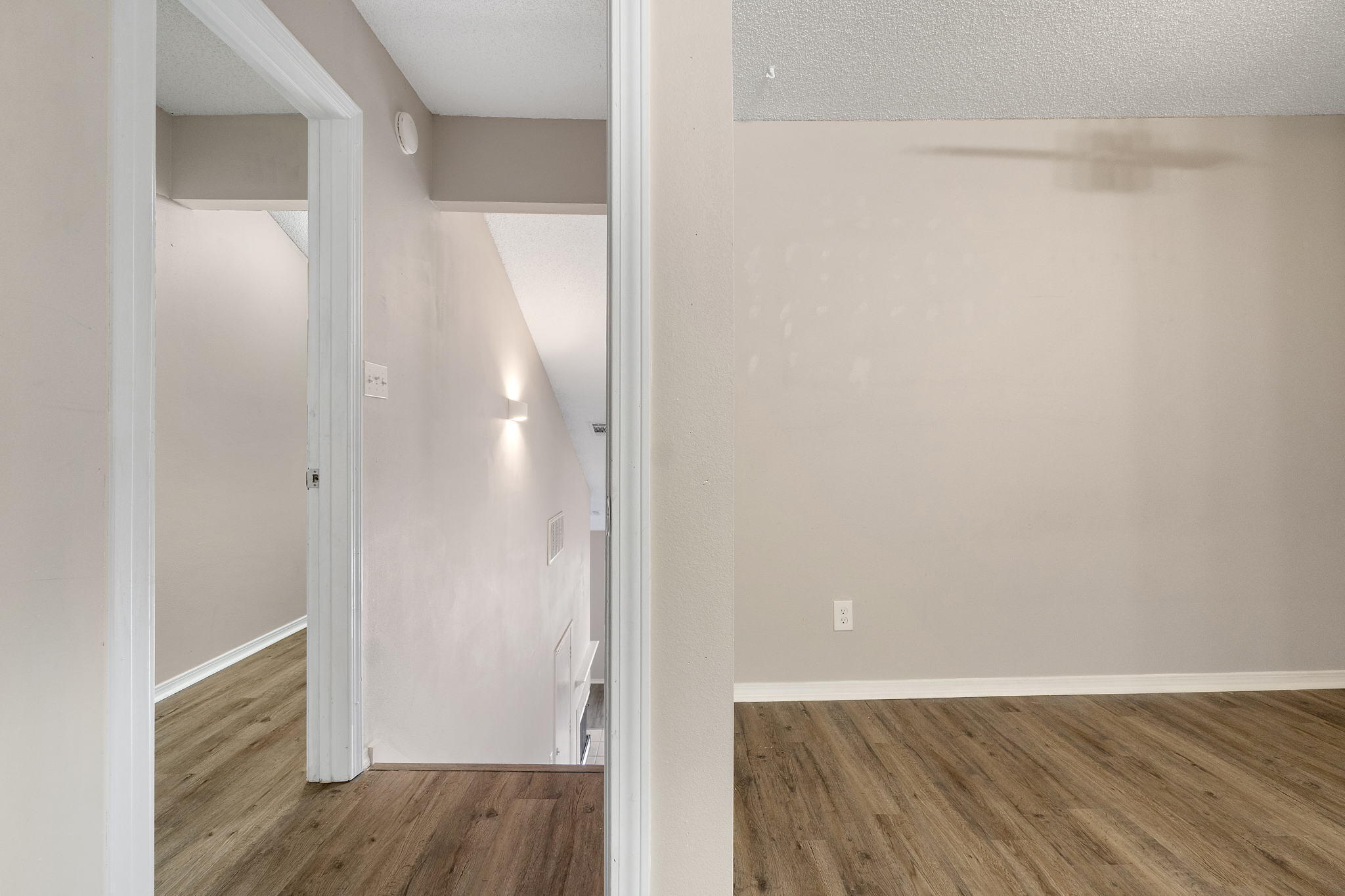 VILLAS ON THE SQUARE - Residential