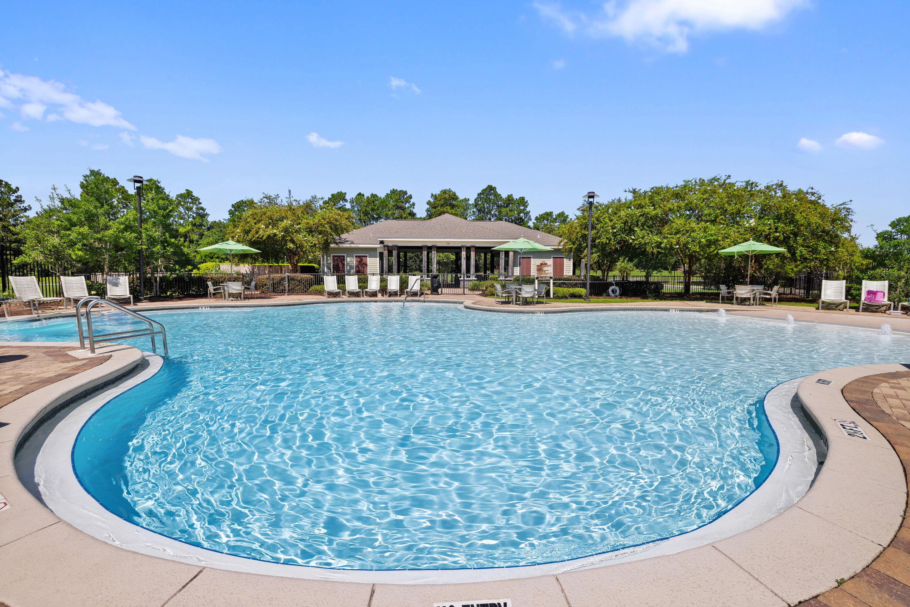 REDSTONE ESTATES - Residential Lease