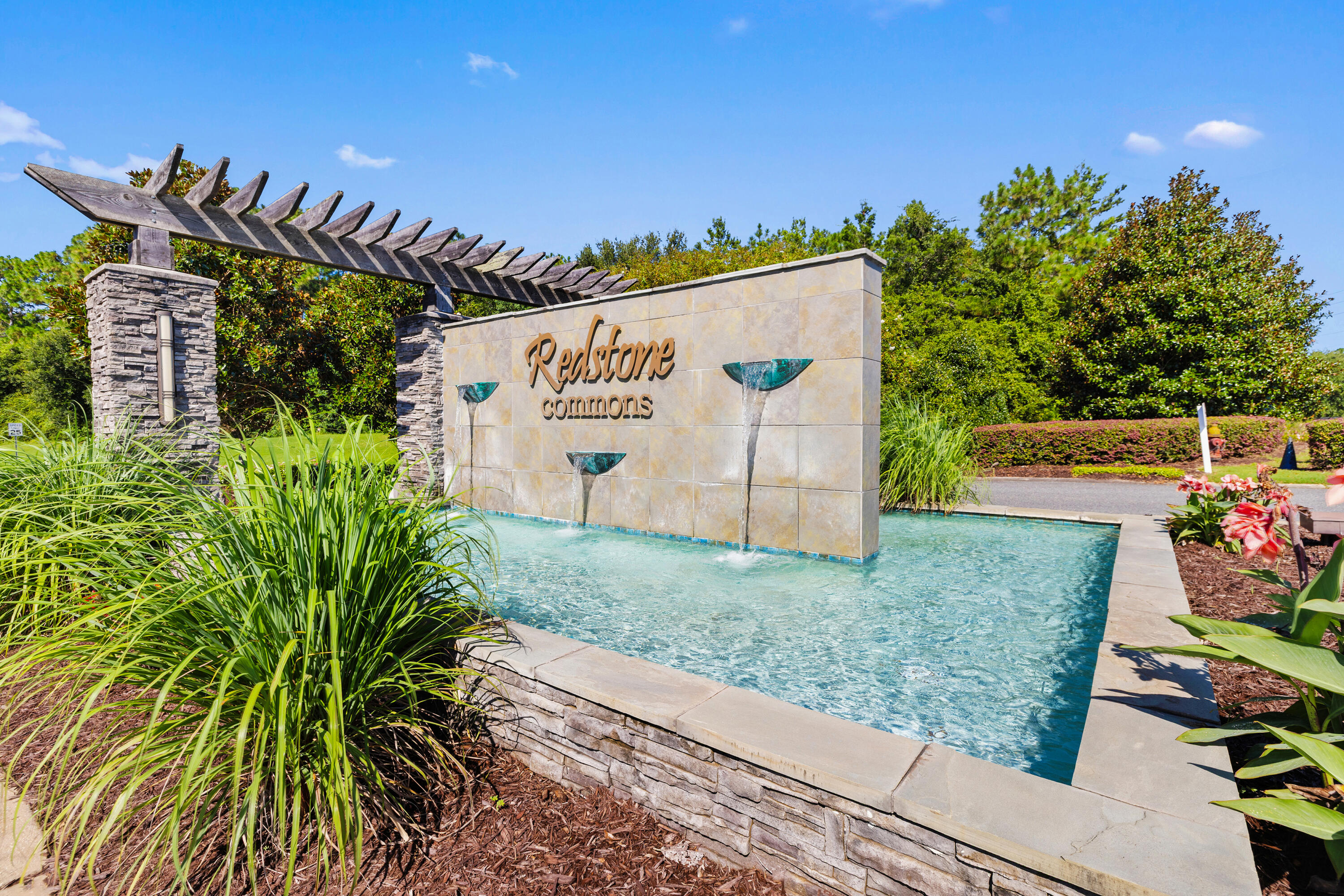 REDSTONE ESTATES - Residential Lease