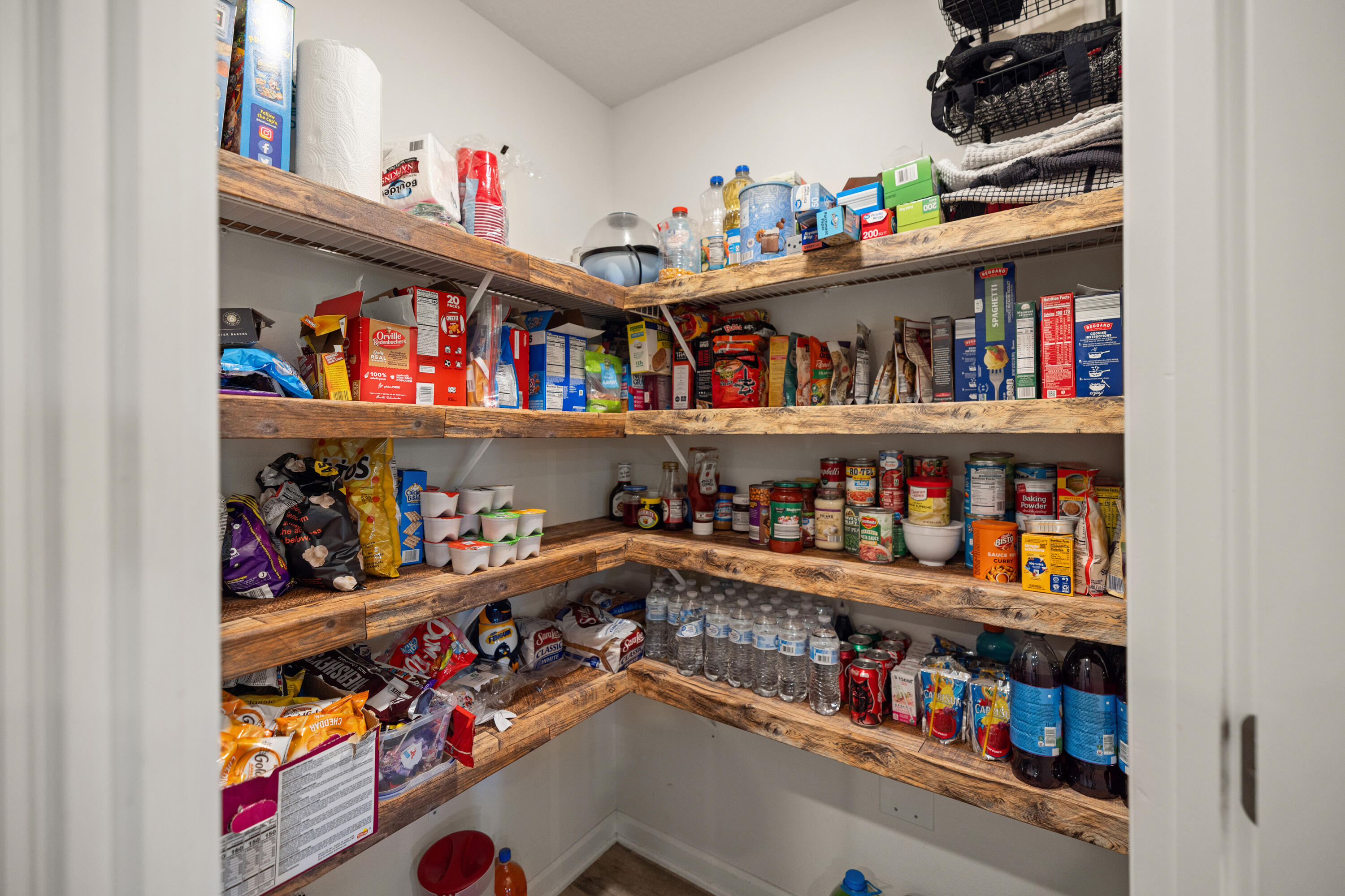 REDSTONE ESTATES - Residential Lease