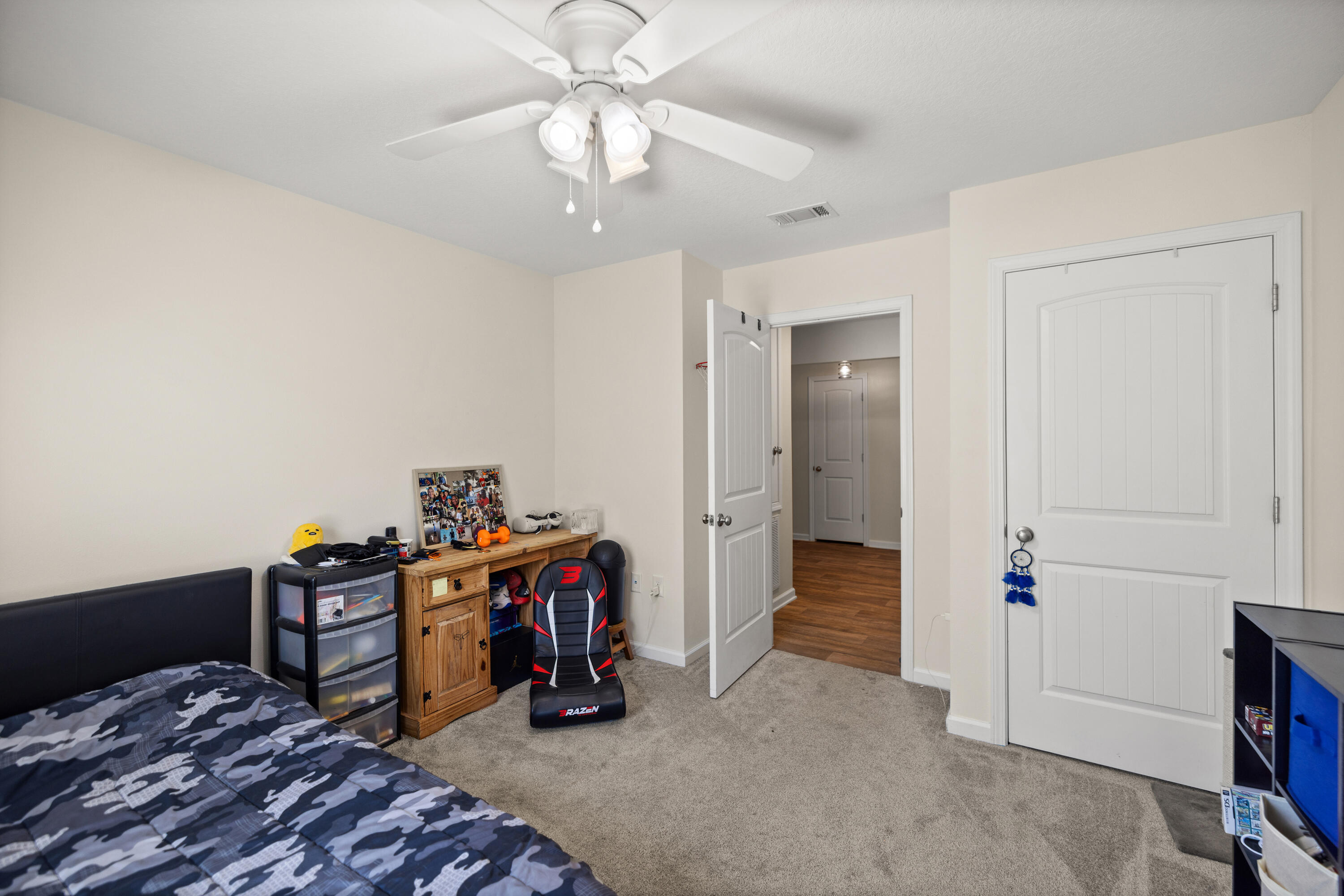 REDSTONE ESTATES - Residential Lease