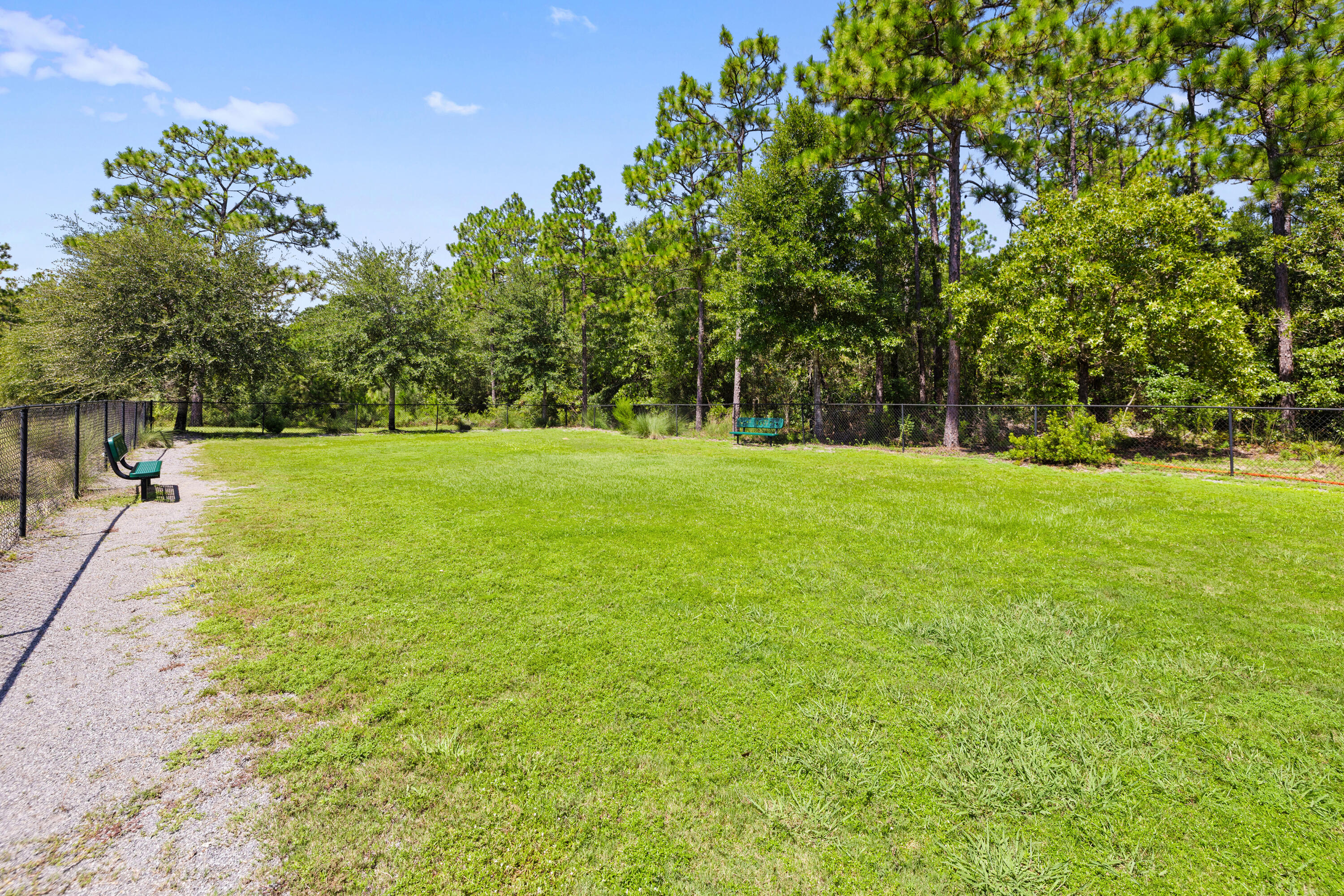 REDSTONE ESTATES - Residential Lease