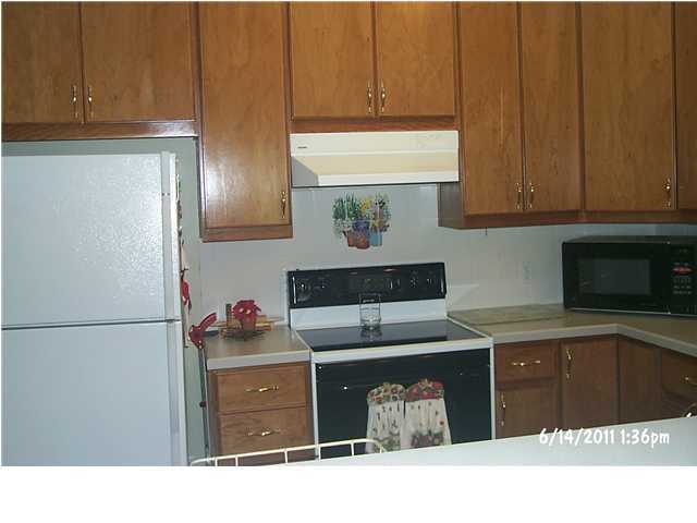 HOLLAND PLACE - Residential