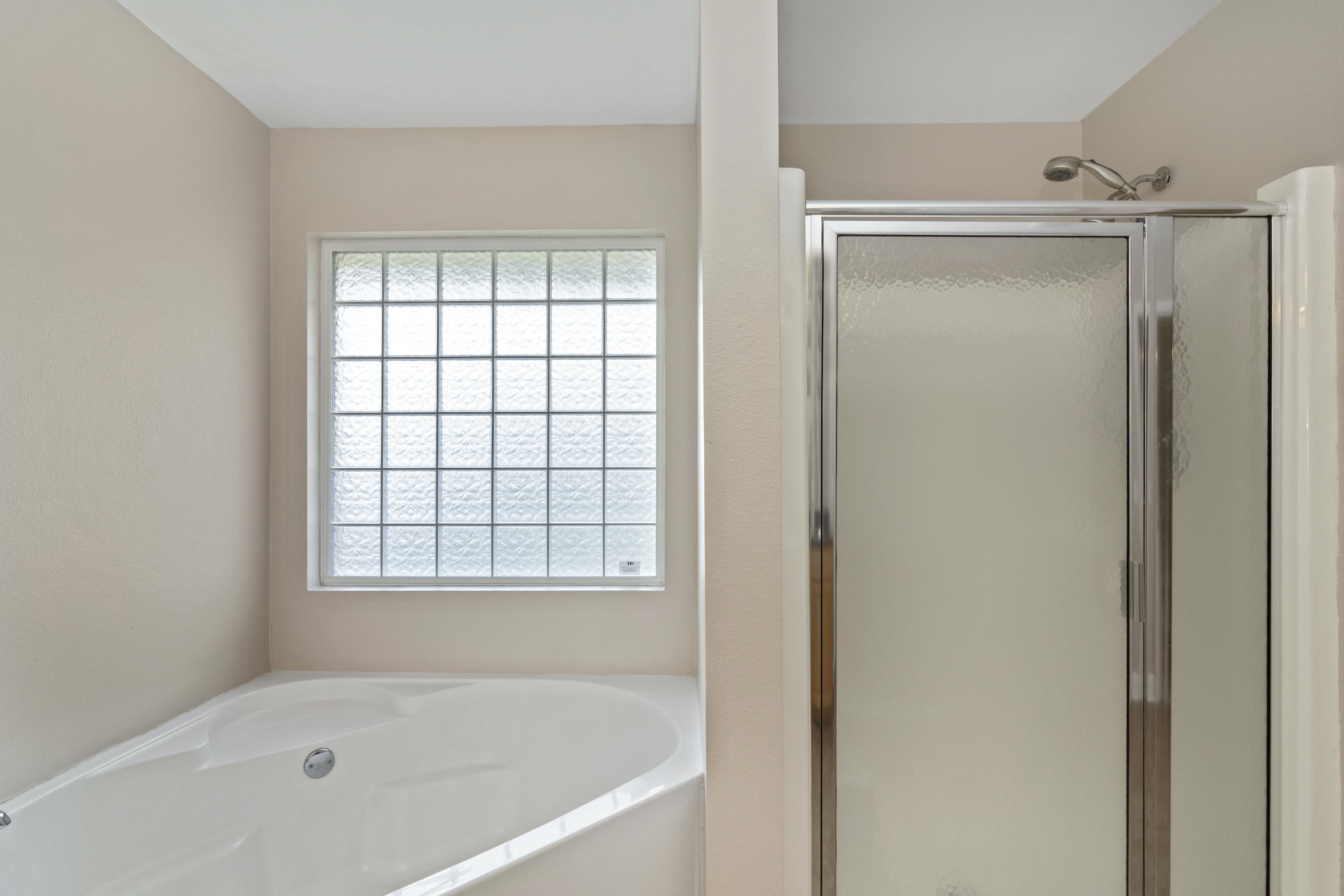 LEE FARMS PH I - Residential