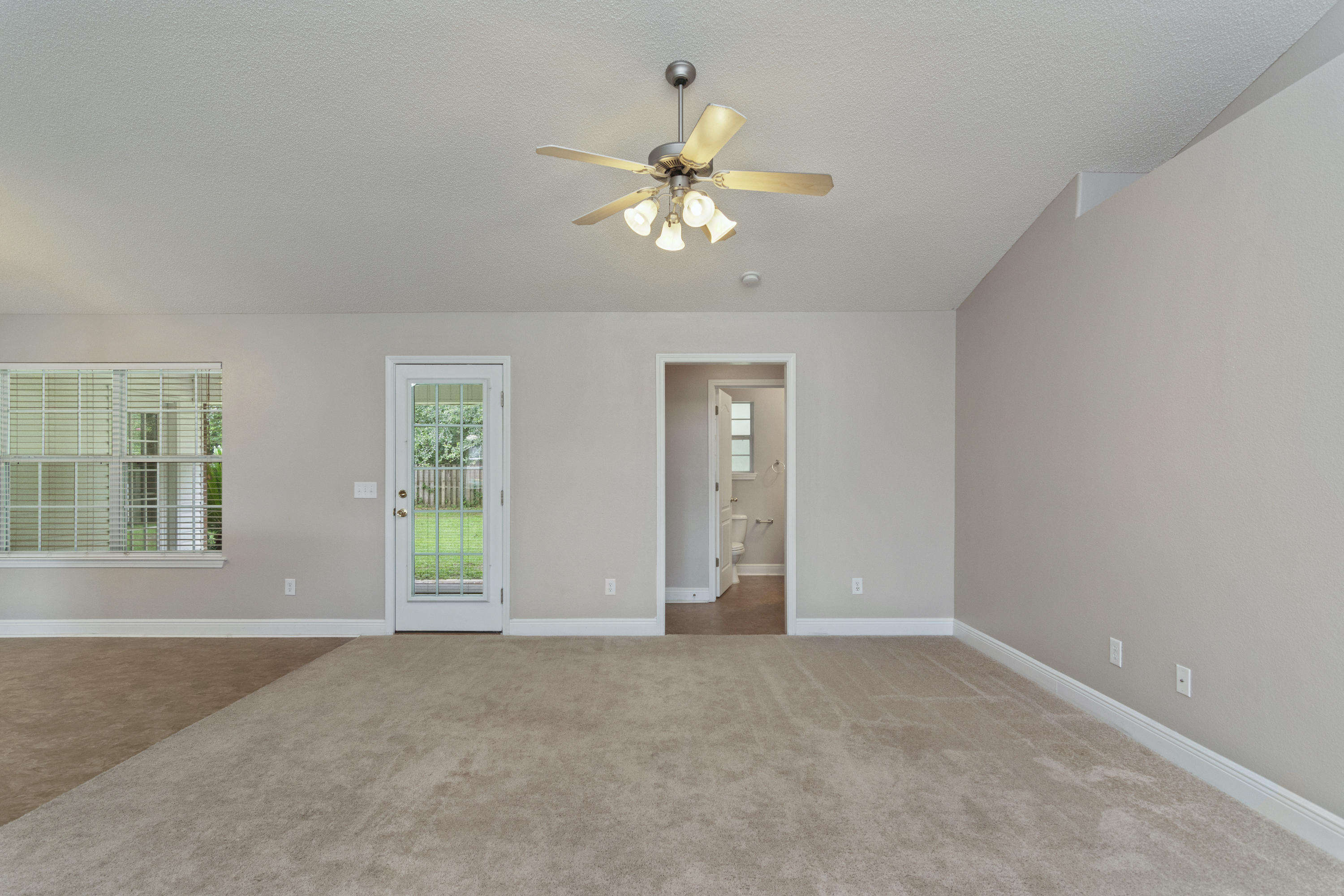 LEE FARMS PH I - Residential