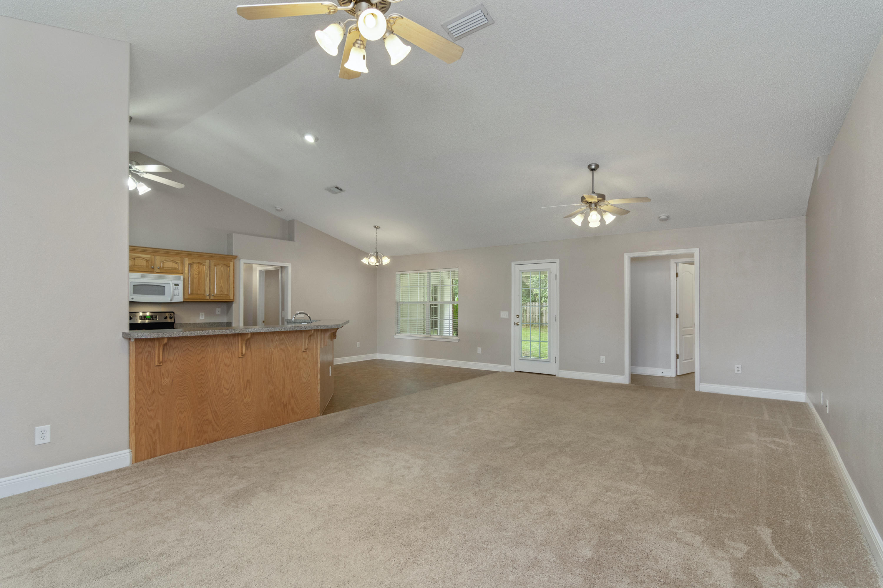 LEE FARMS PH I - Residential