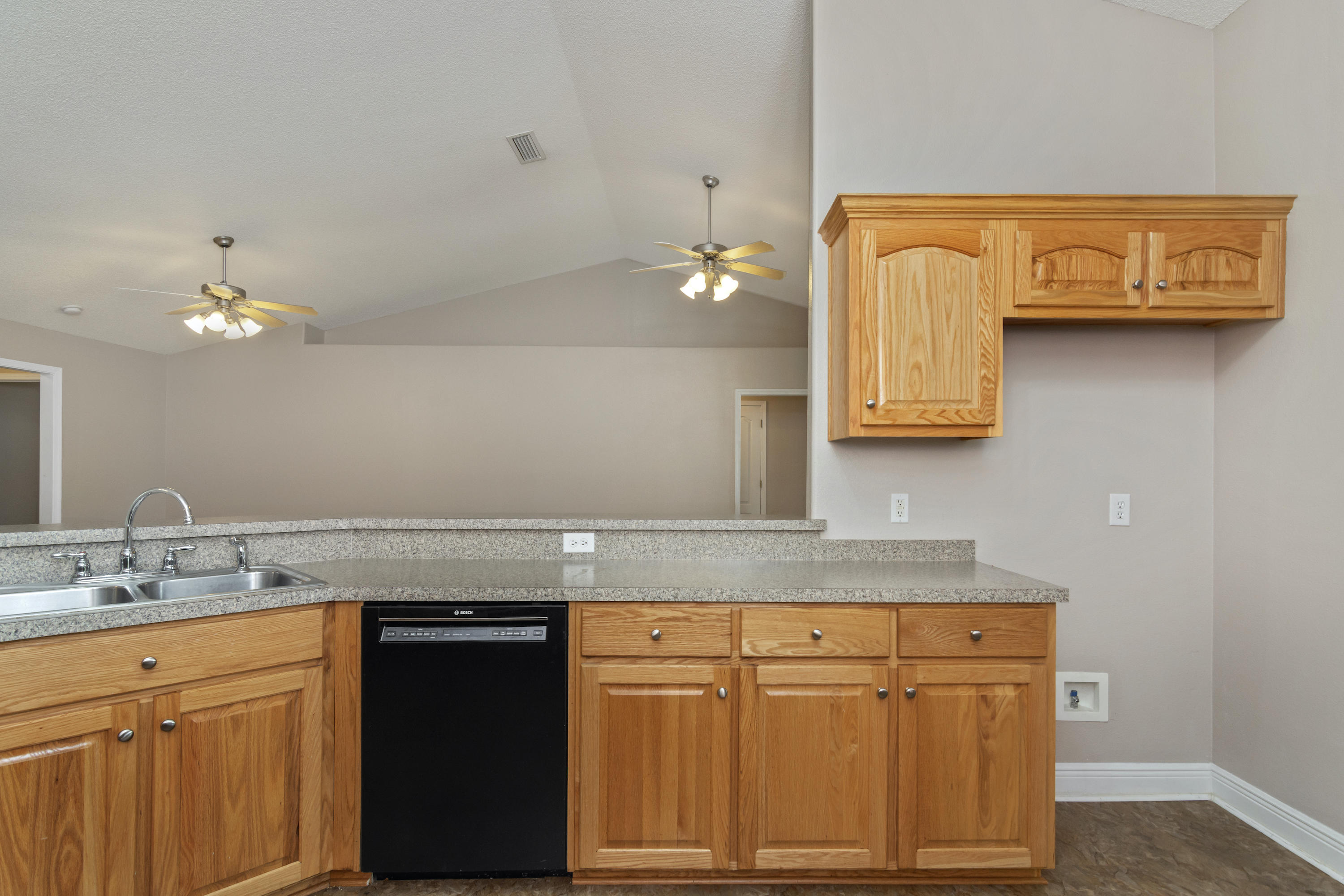 LEE FARMS PH I - Residential