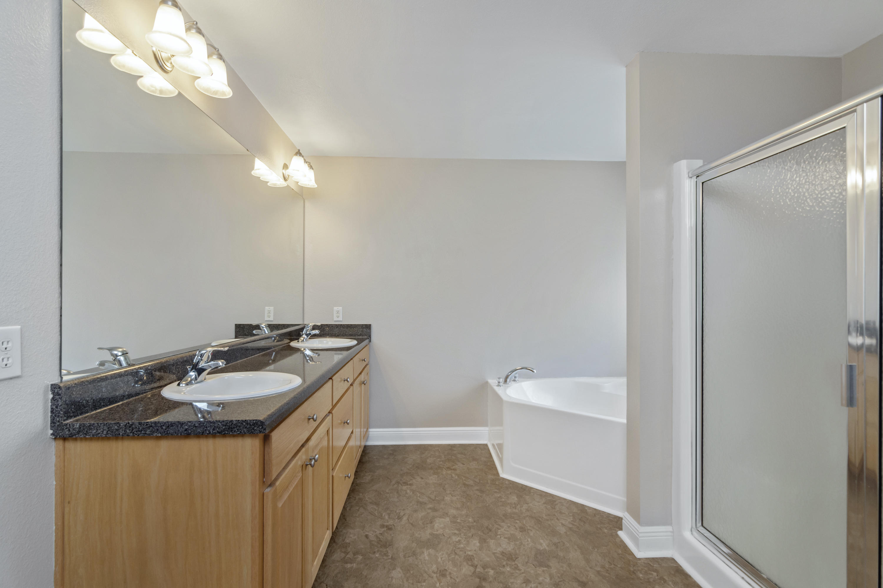 LEE FARMS PH I - Residential