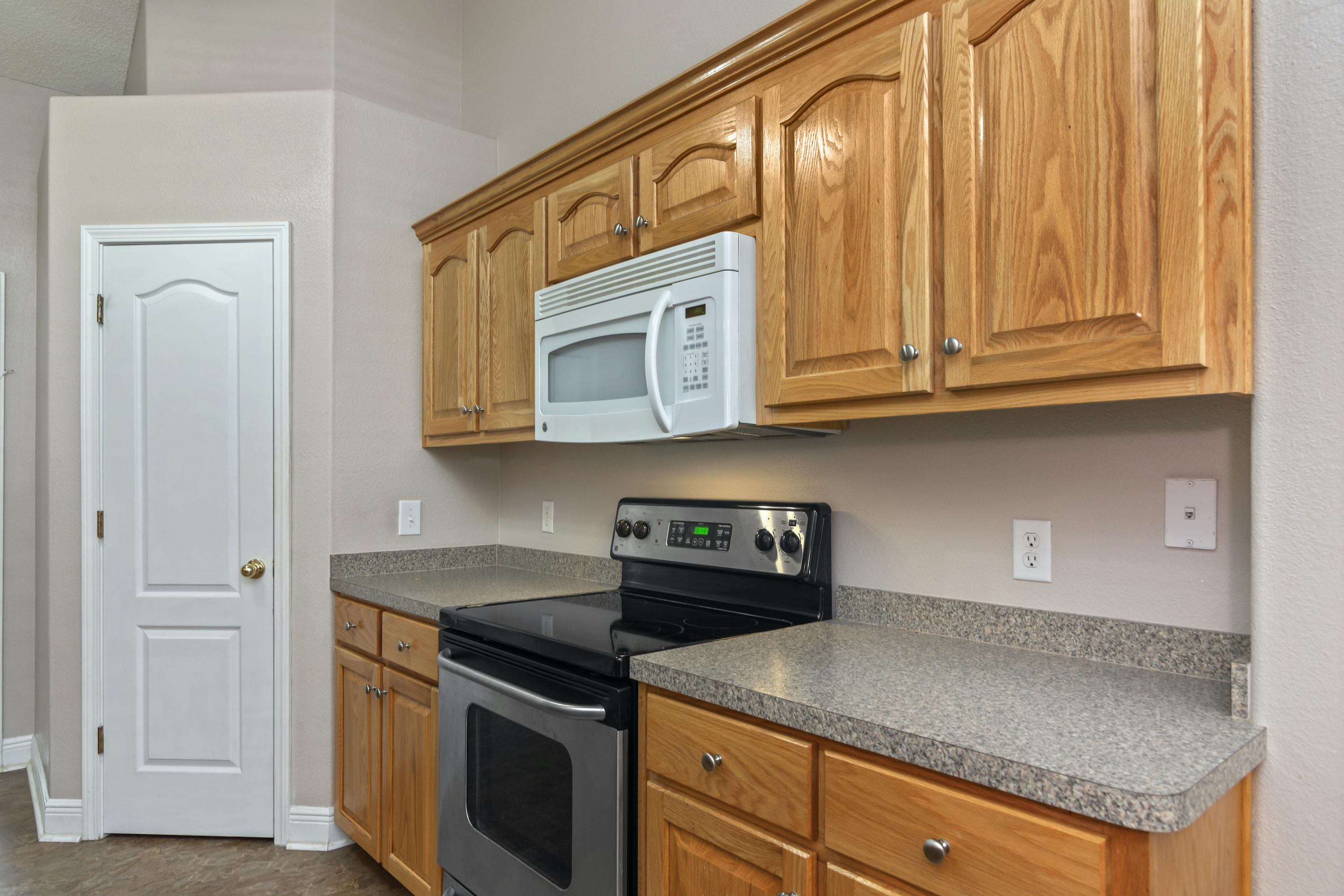 LEE FARMS PH I - Residential