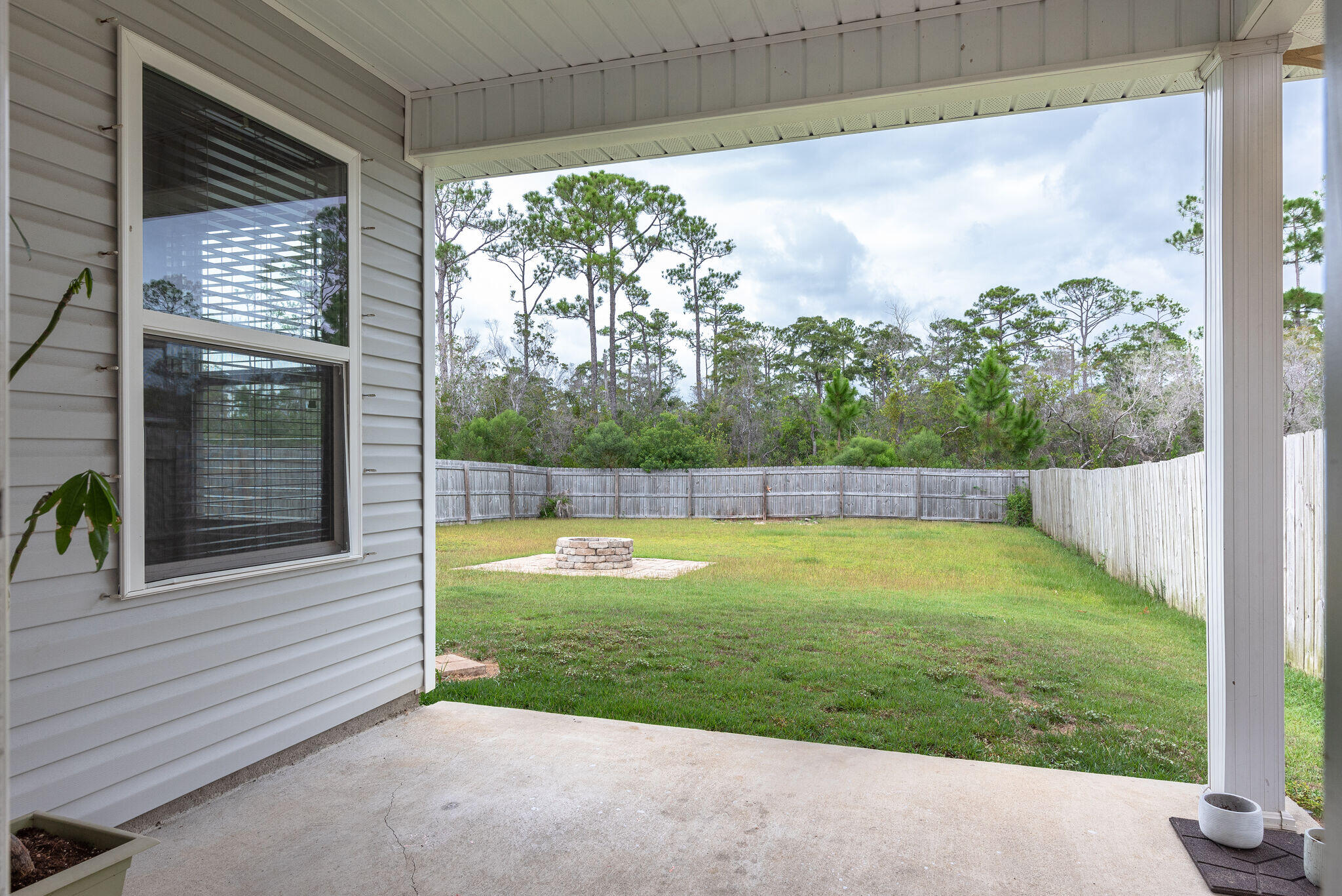 DUNCAN RIDGE - Residential Lease