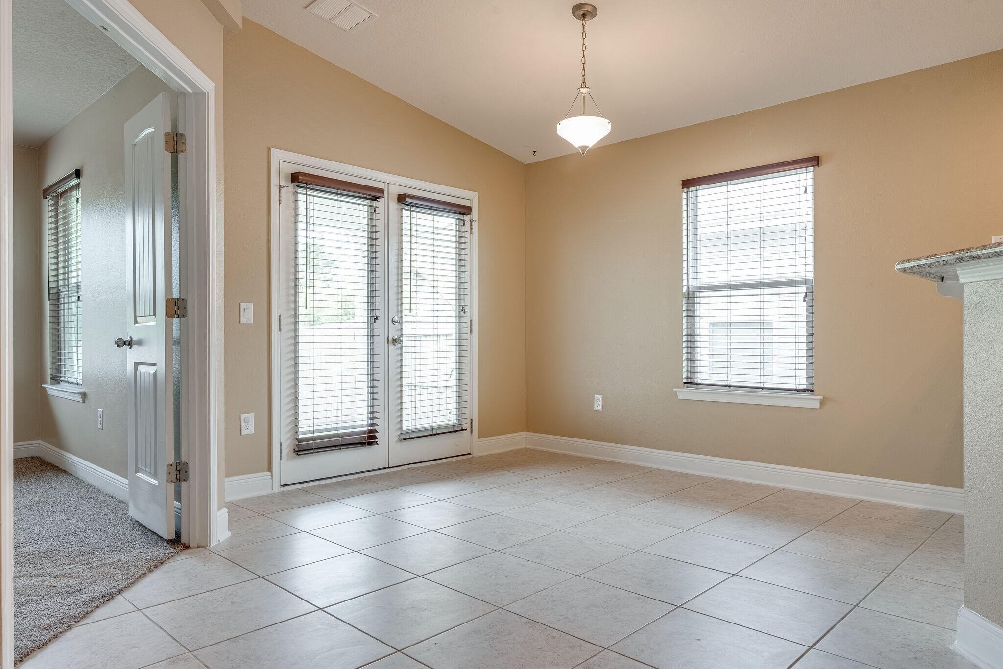 DUNCAN RIDGE - Residential Lease