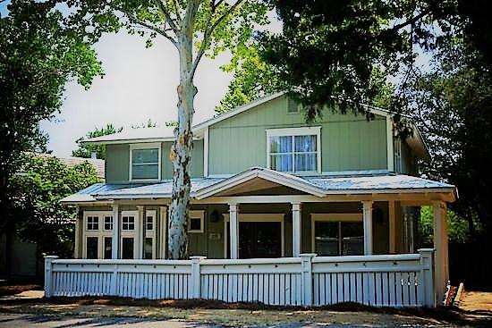 BEACH HIGHLANDS - Residential