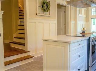 BEACH HIGHLANDS - Residential