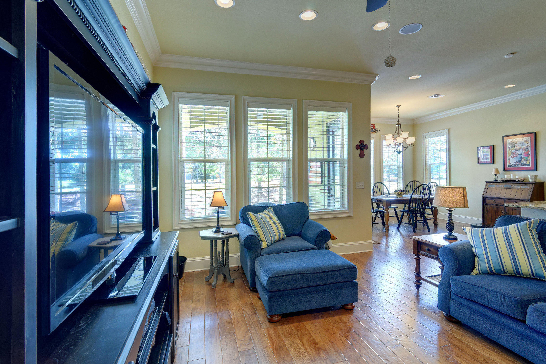 VILLA LAGO - Residential