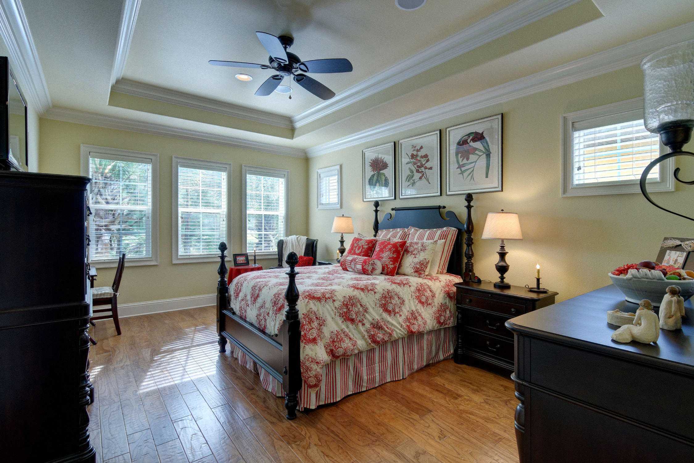 VILLA LAGO - Residential