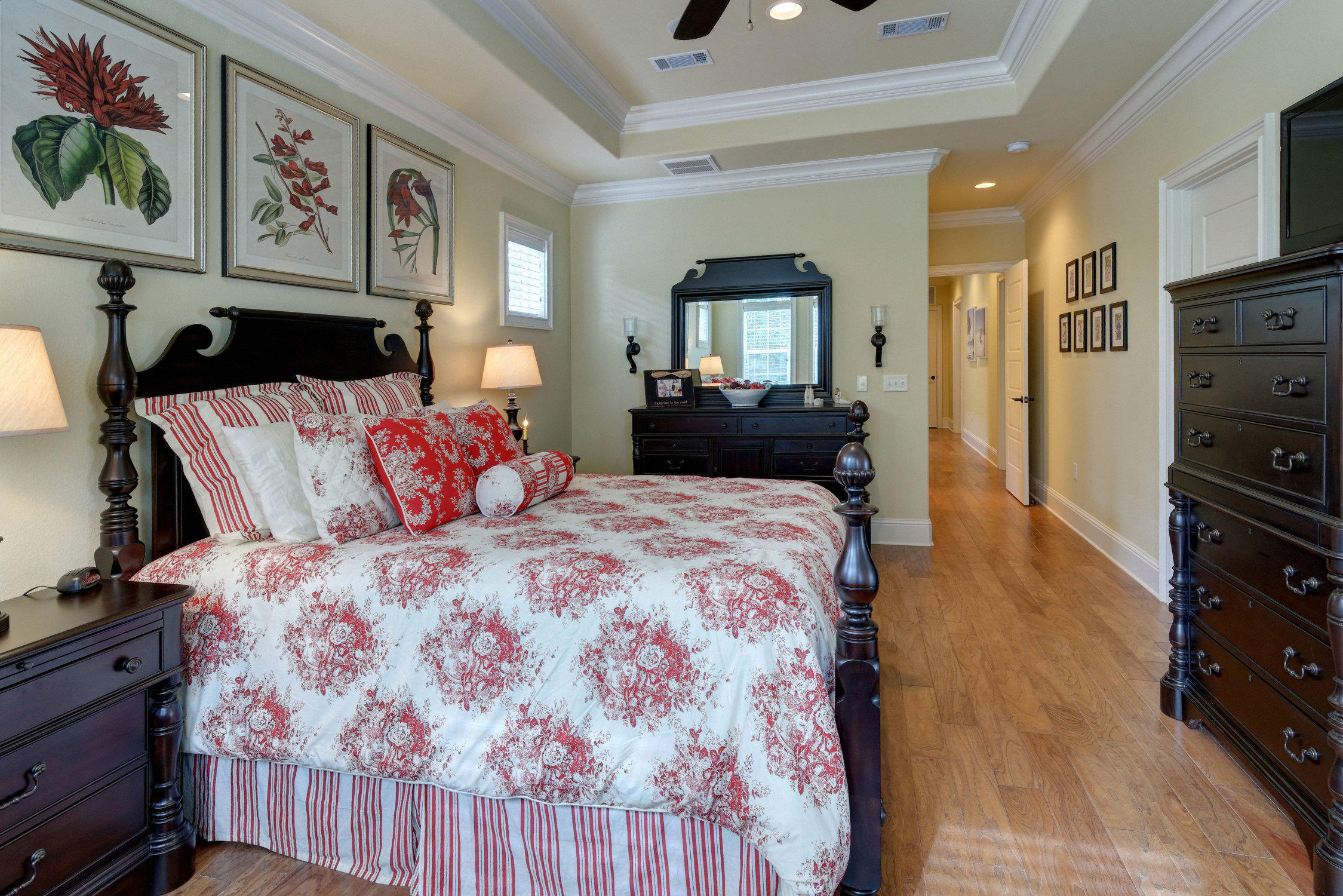 VILLA LAGO - Residential