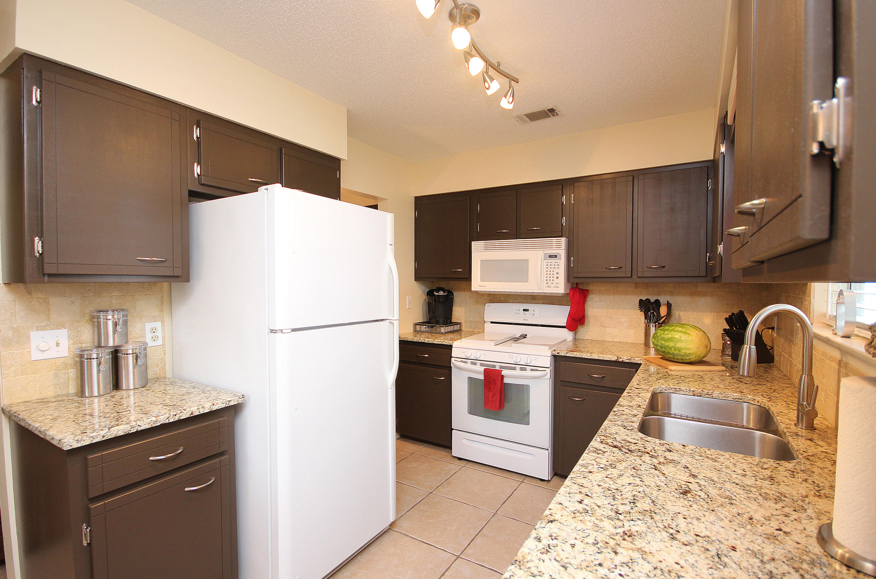 BLUE PINE VILLAGE PH 1 - Residential