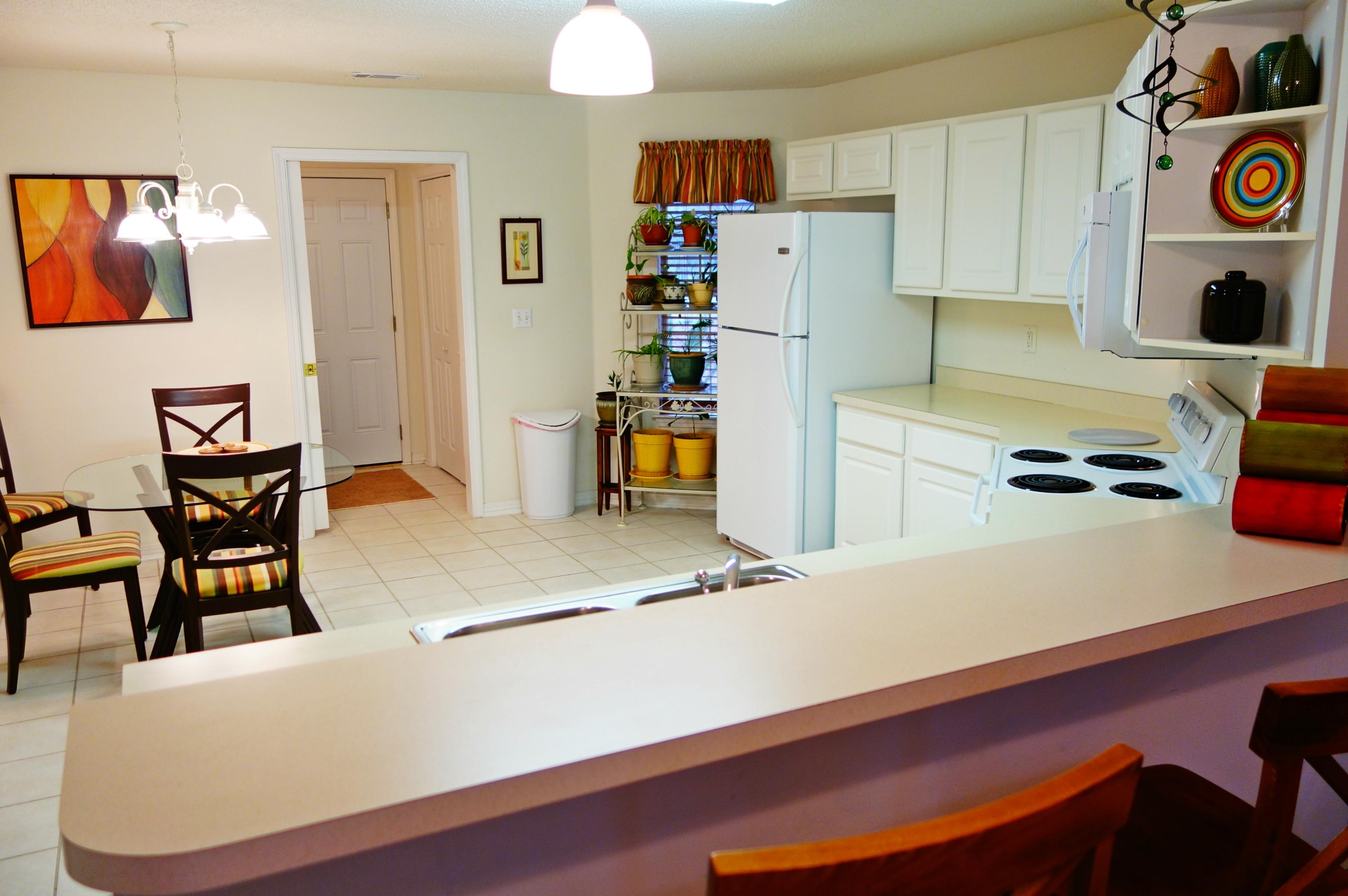 MAGNOLIA BEACH - Residential Lease