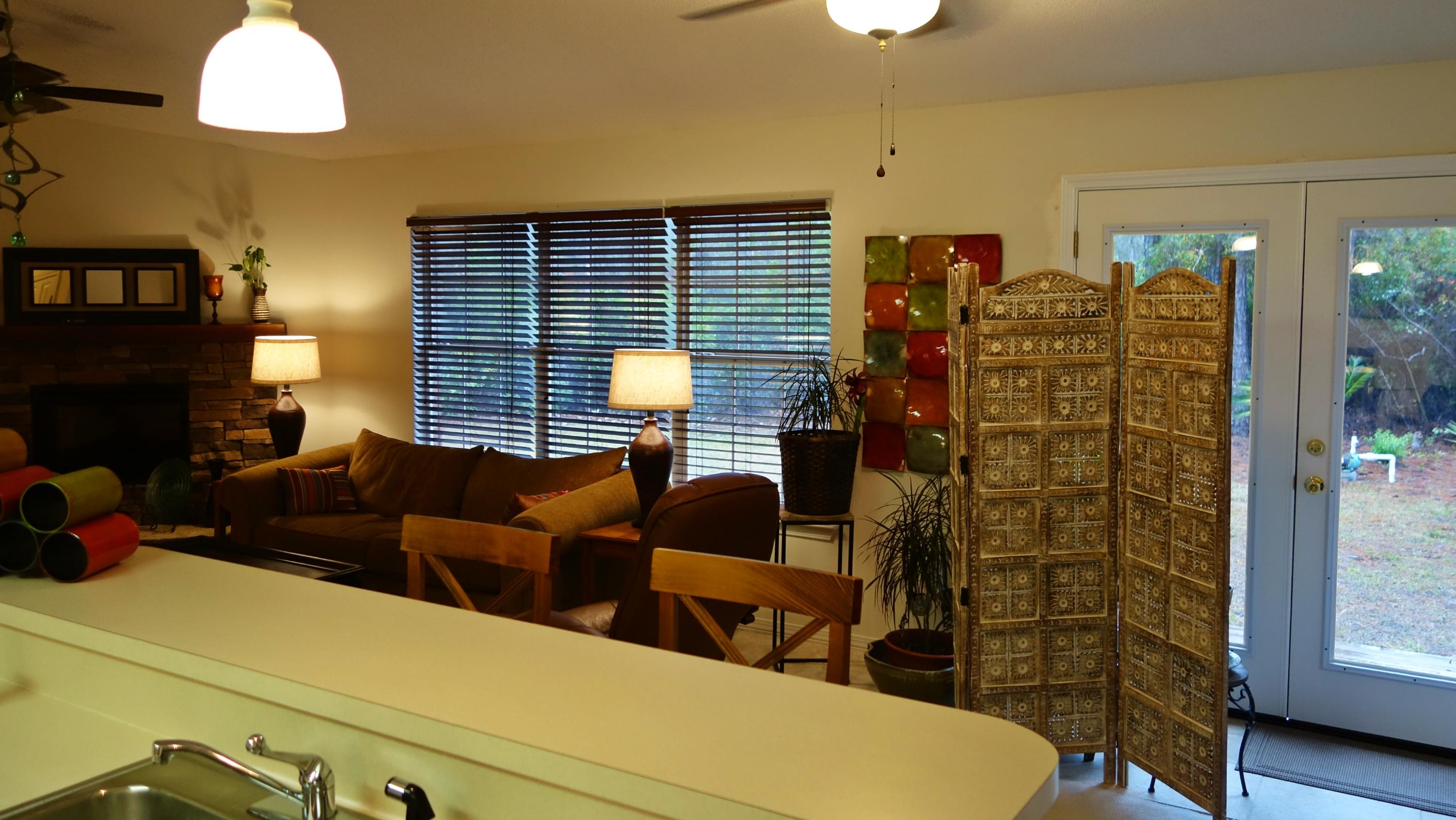 MAGNOLIA BEACH - Residential Lease