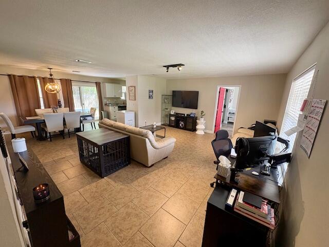 WILDWOOD ESTATES - Residential Lease