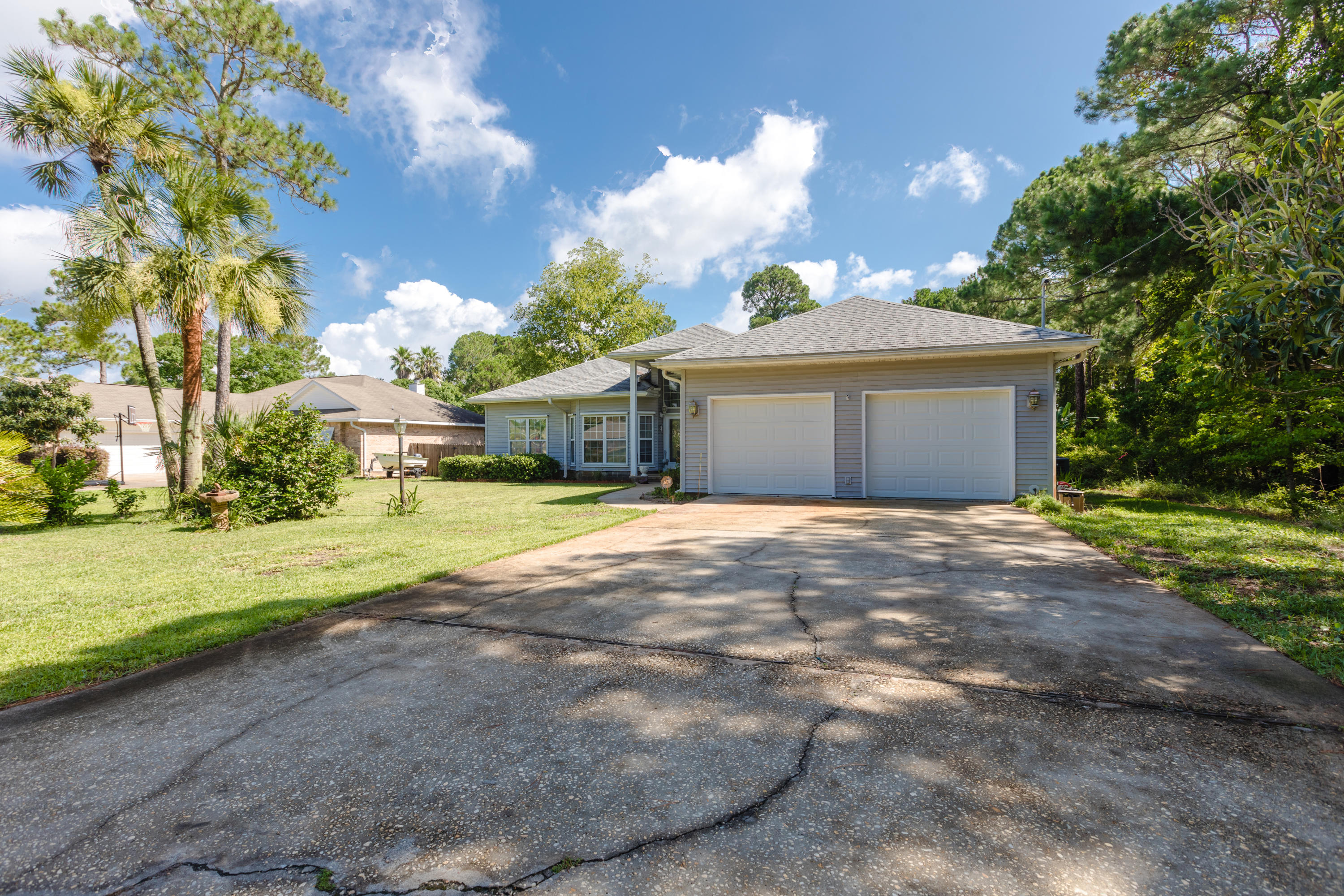 HOLIDAY SHORES ESTATES 3RD ADDN - Residential