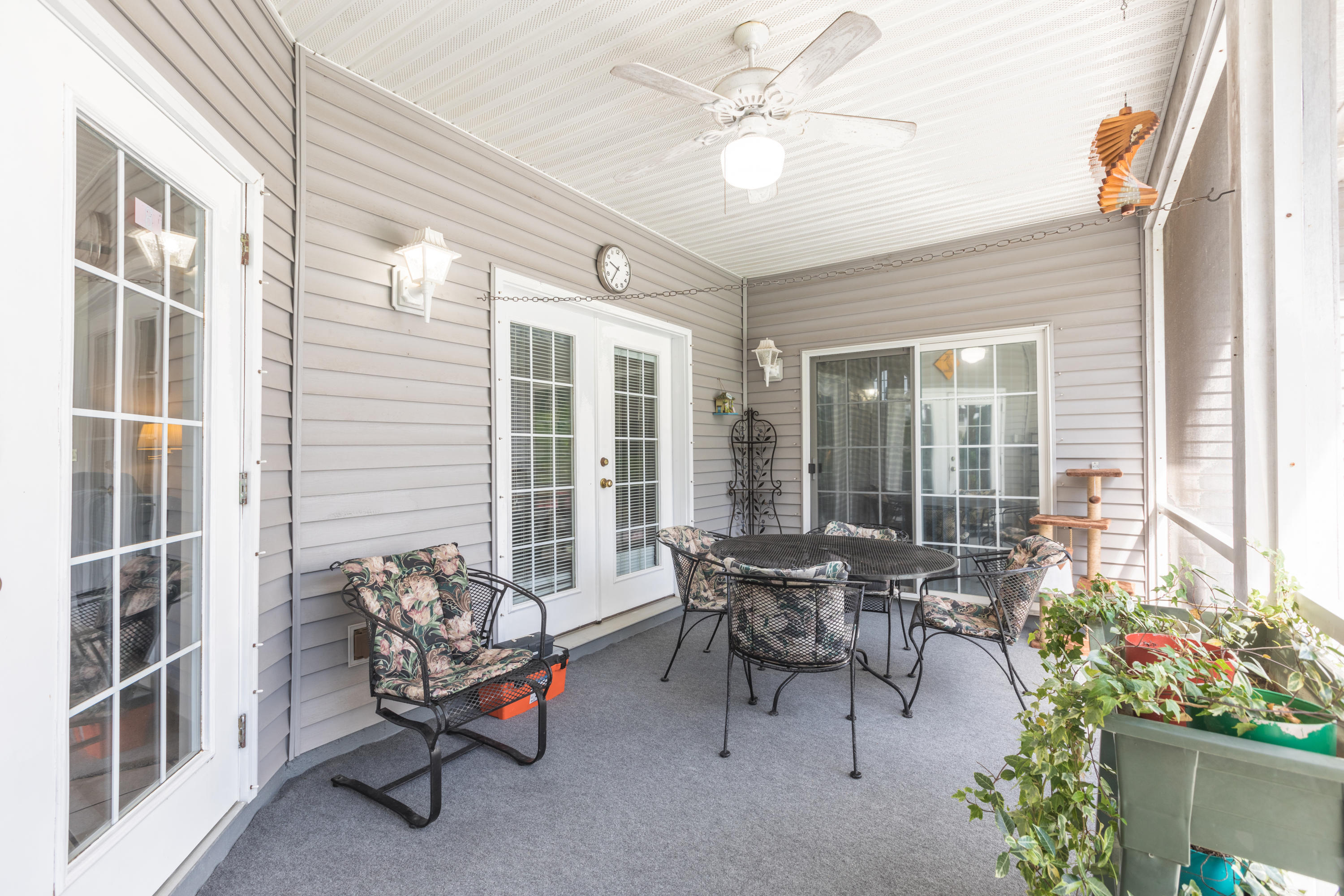 HOLIDAY SHORES ESTATES 3RD ADDN - Residential