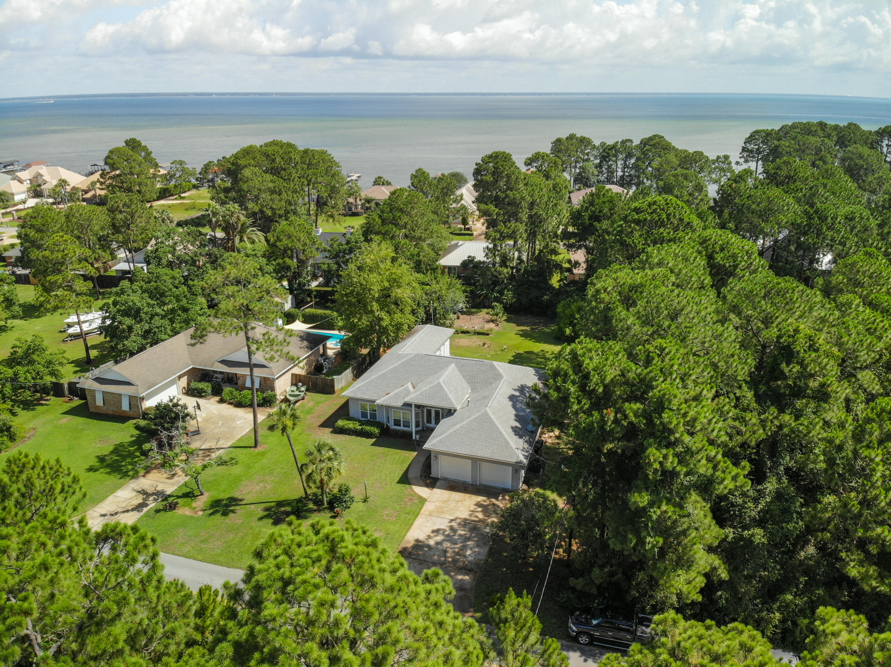 HOLIDAY SHORES ESTATES 3RD ADDN - Residential