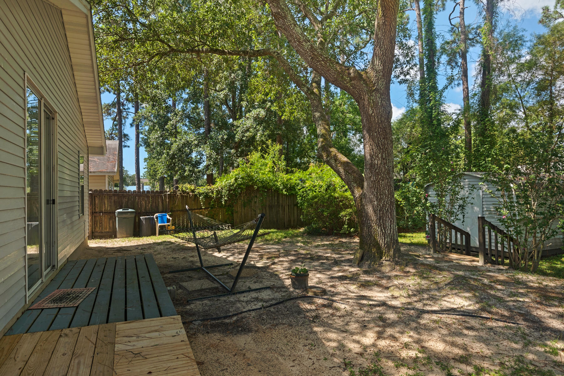 VALPARAISO PINECREST - Residential