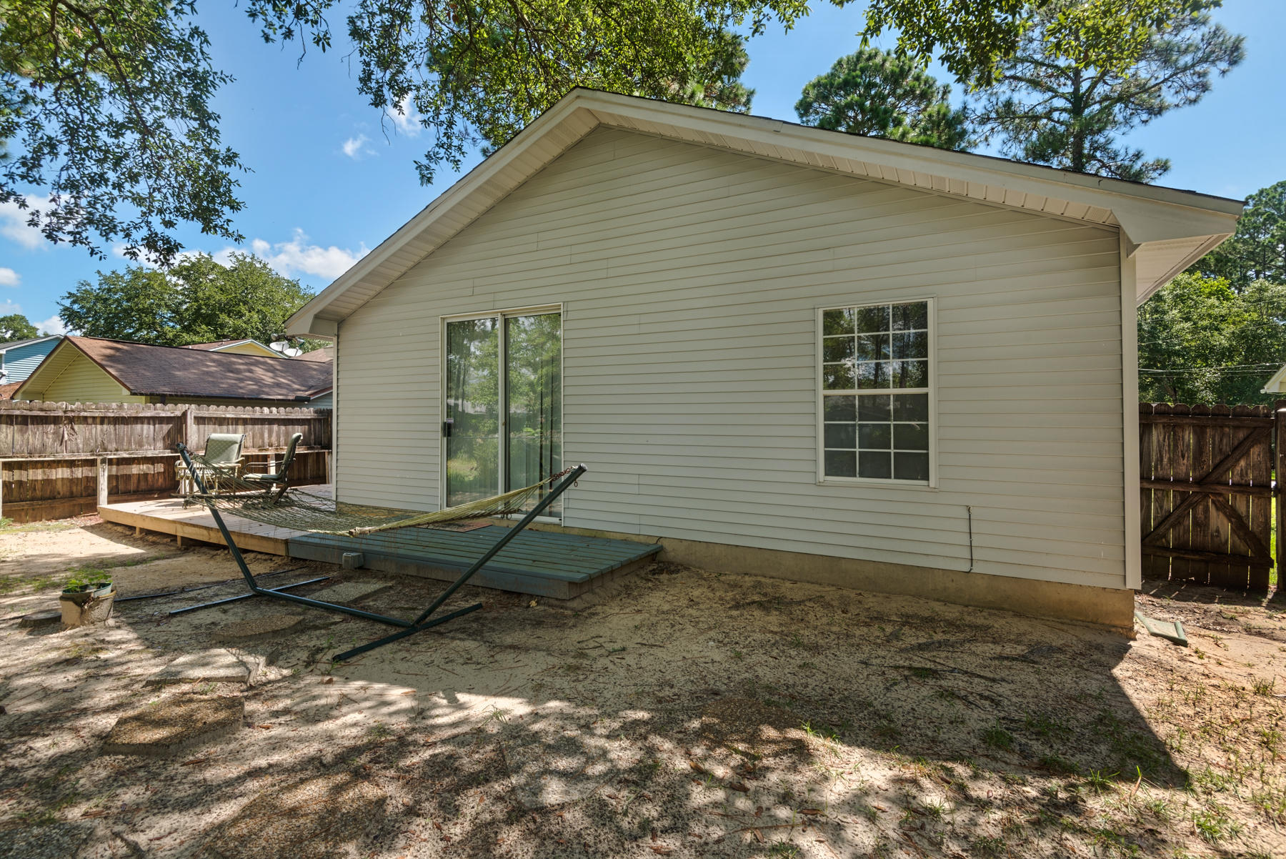 VALPARAISO PINECREST - Residential