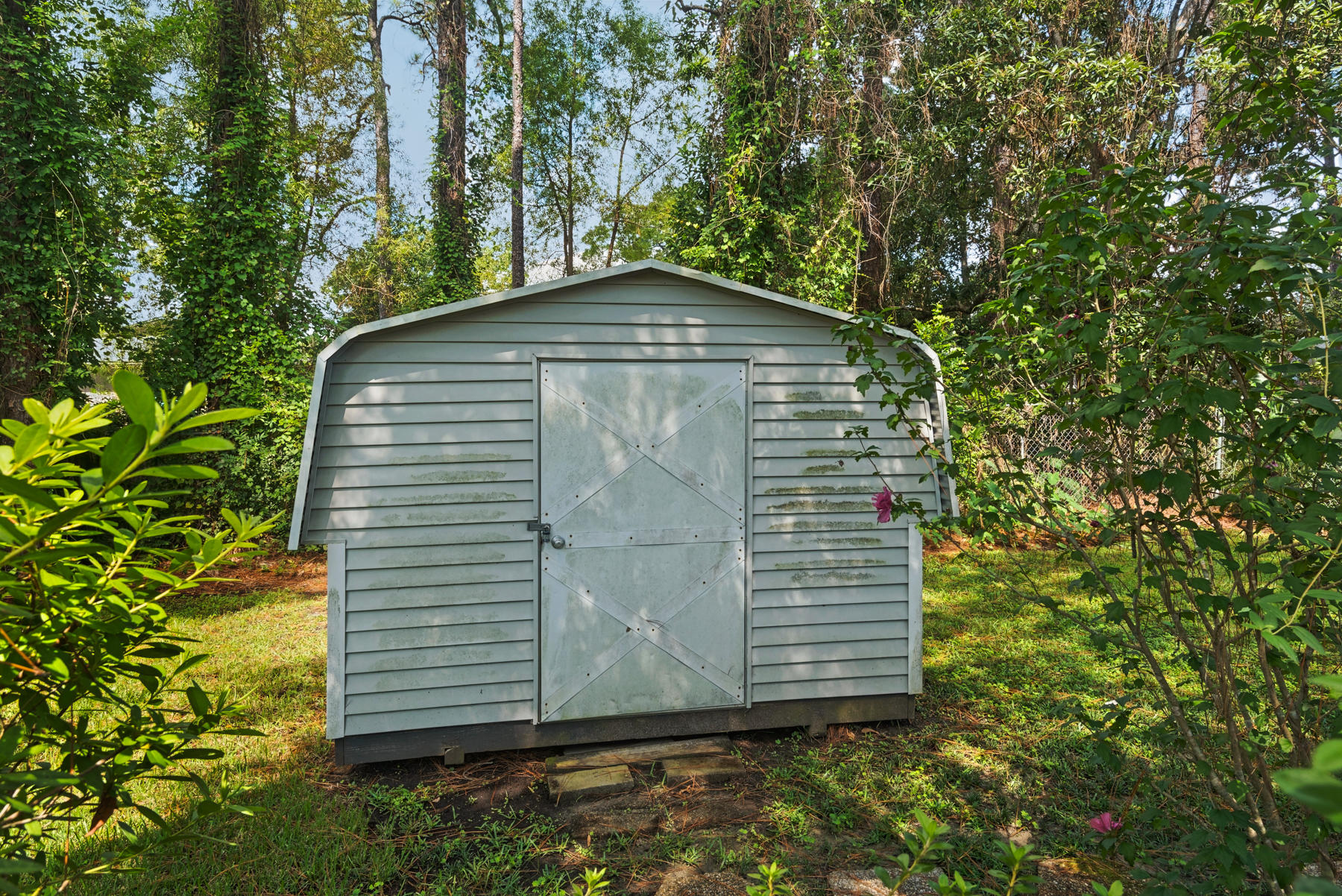 VALPARAISO PINECREST - Residential