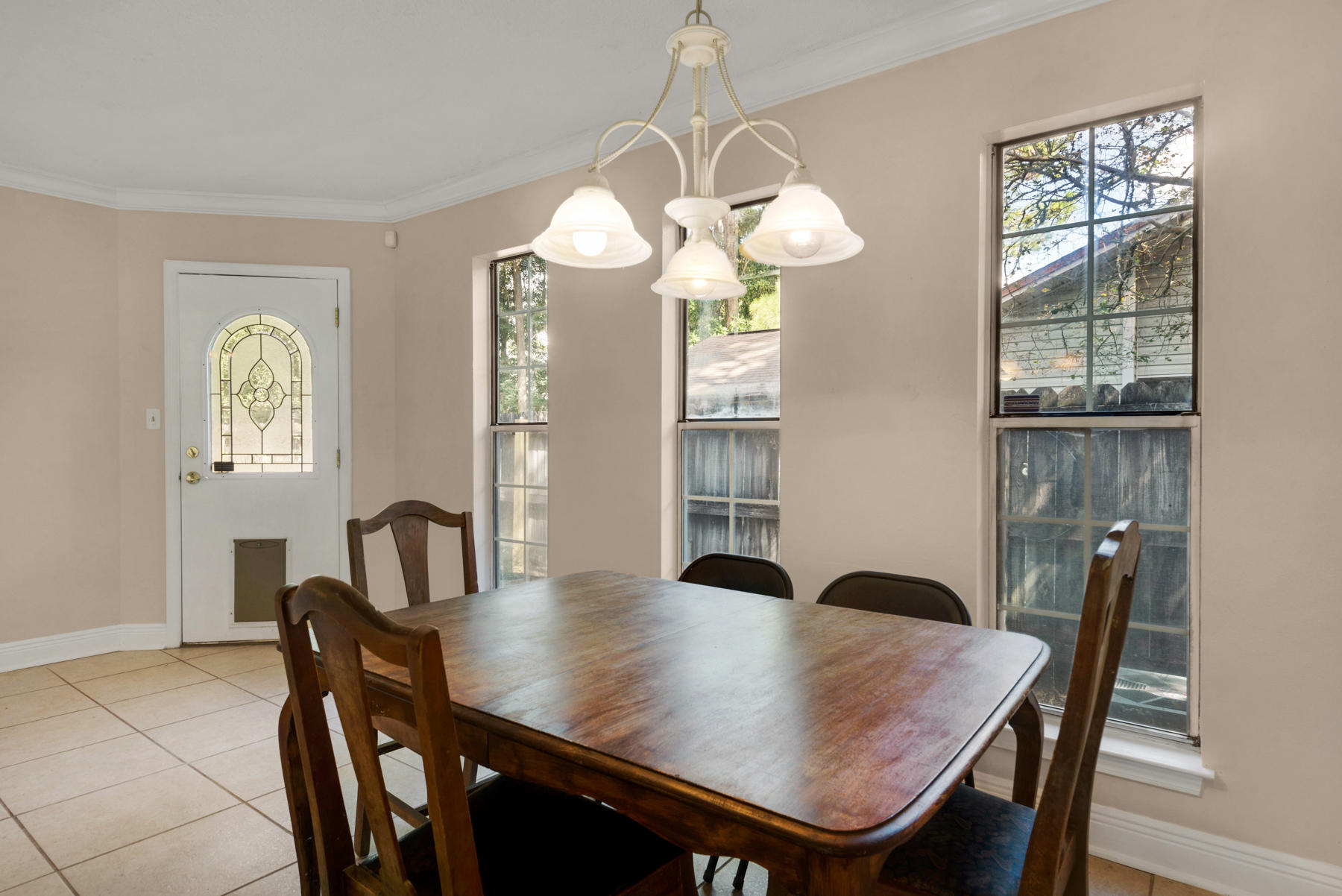 VALPARAISO PINECREST - Residential