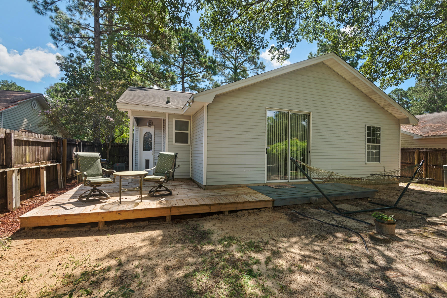 VALPARAISO PINECREST - Residential