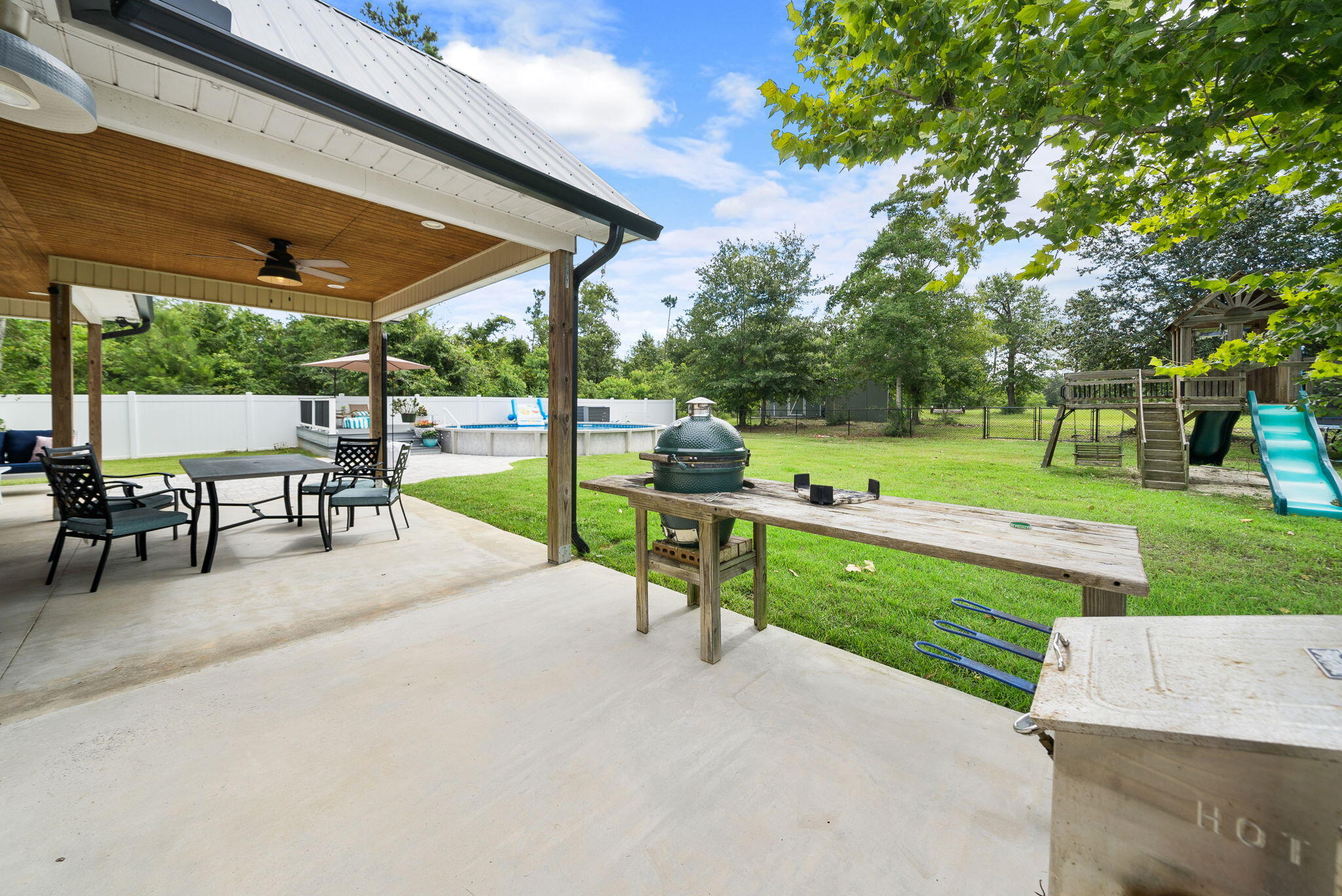 NO RECORDED SUBDIVISION - Residential