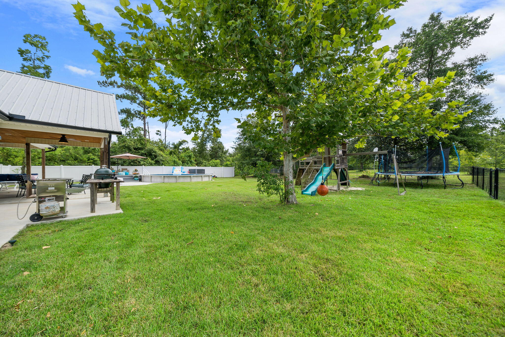 NO RECORDED SUBDIVISION - Residential