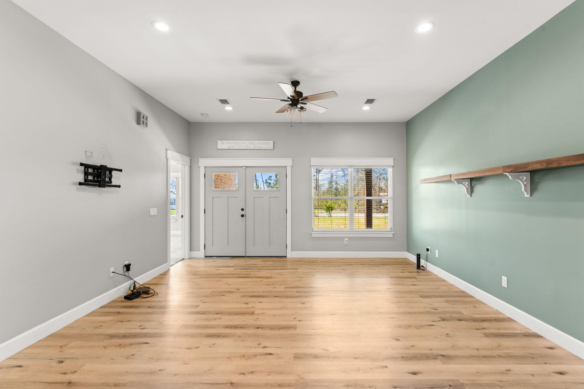 NO RECORDED SUBDIVISION - Residential