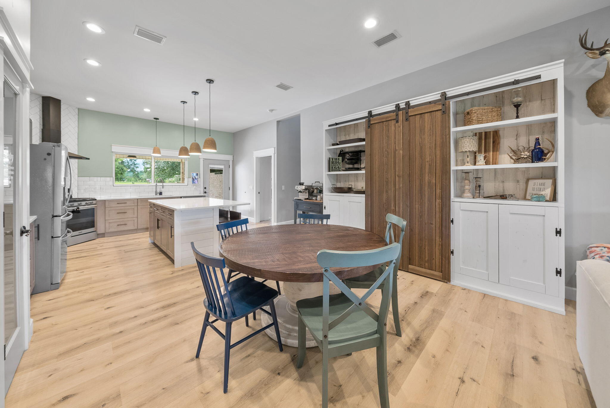 NO RECORDED SUBDIVISION - Residential