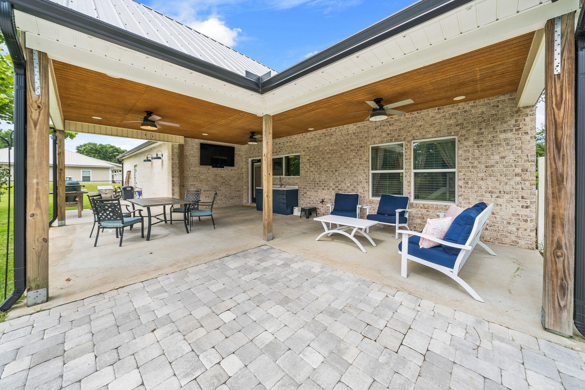 NO RECORDED SUBDIVISION - Residential