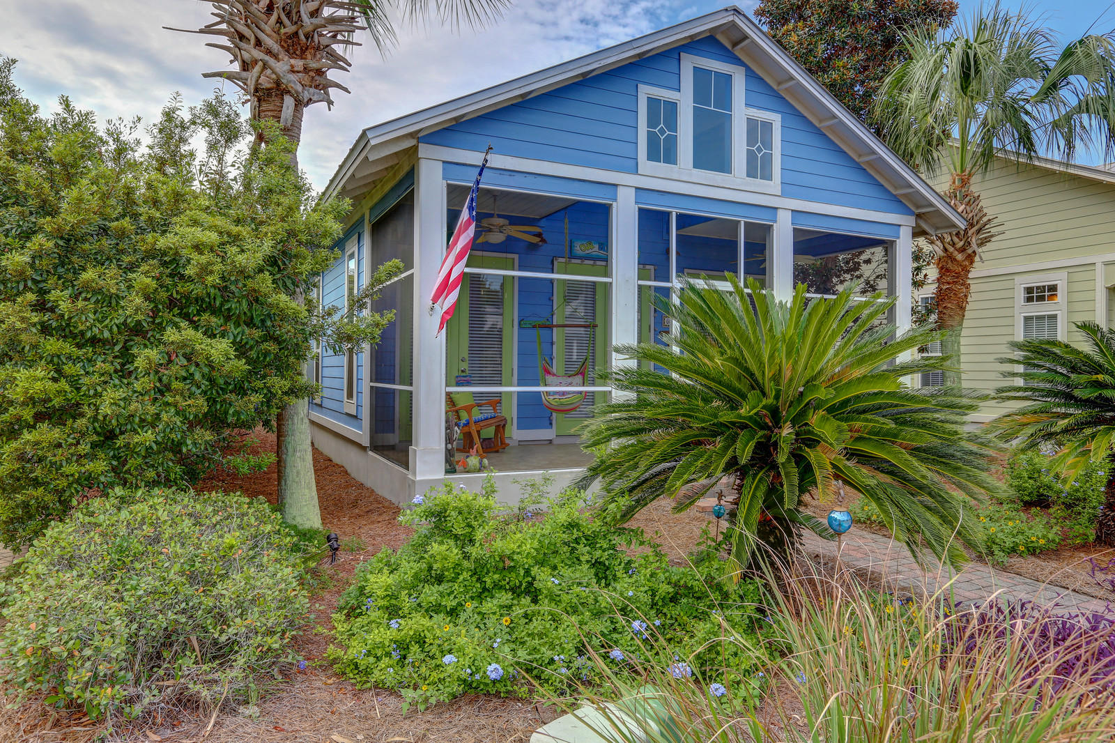 CASSINE VILLAGE - Residential