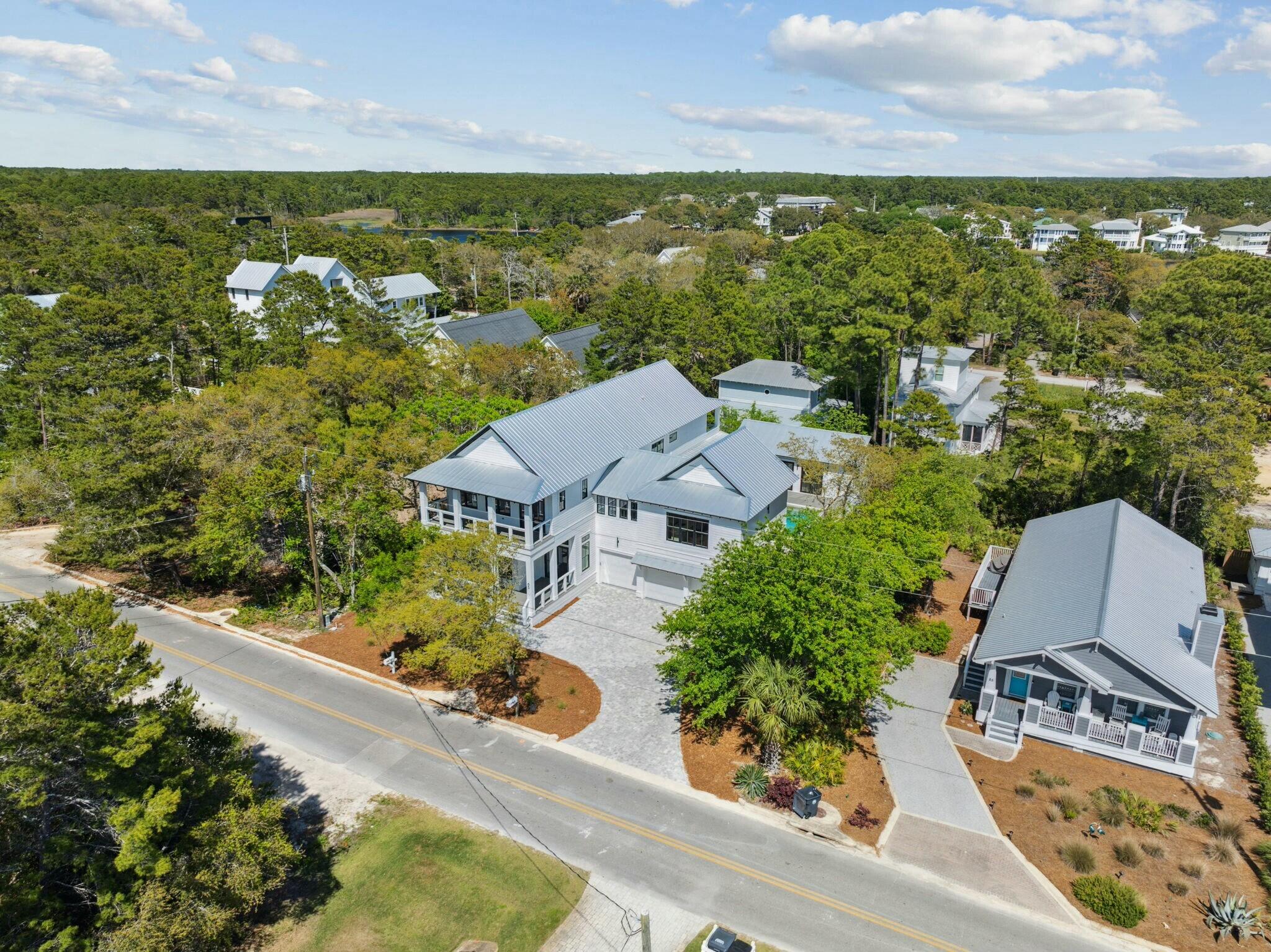 EASTERN LAKE S/D - Residential