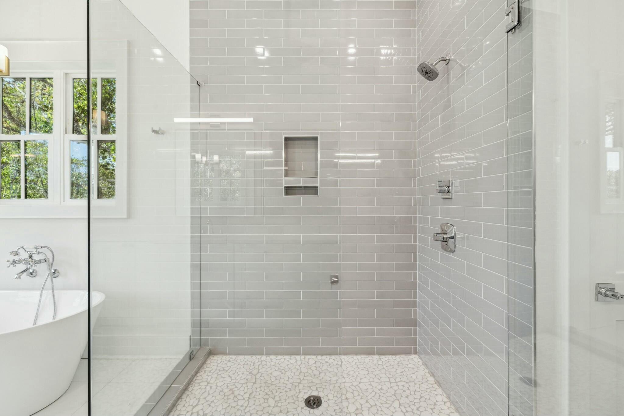 EASTERN LAKE S/D - Residential