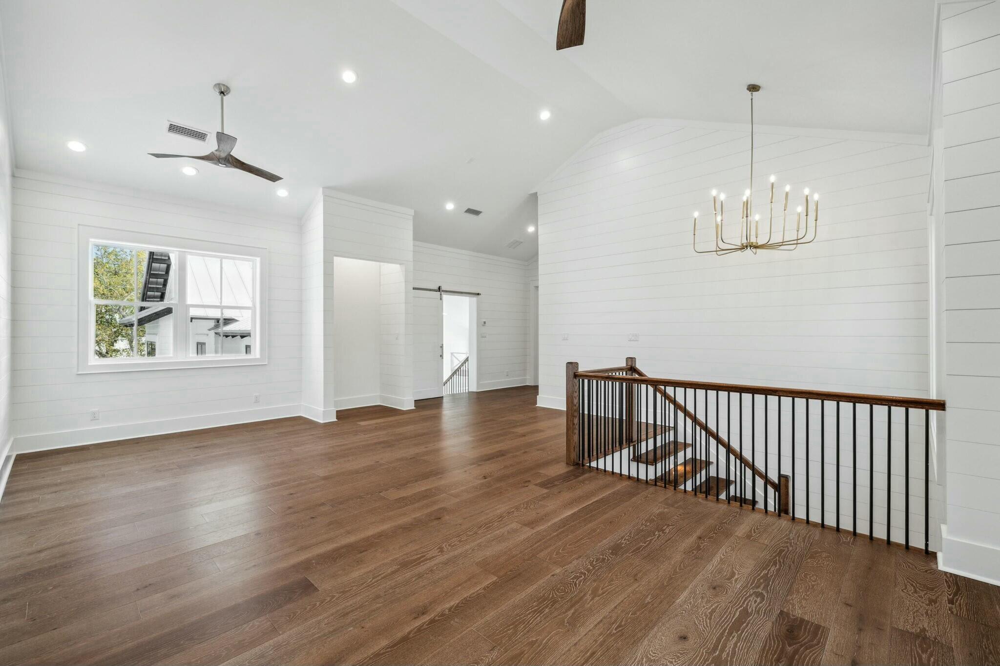 EASTERN LAKE S/D - Residential
