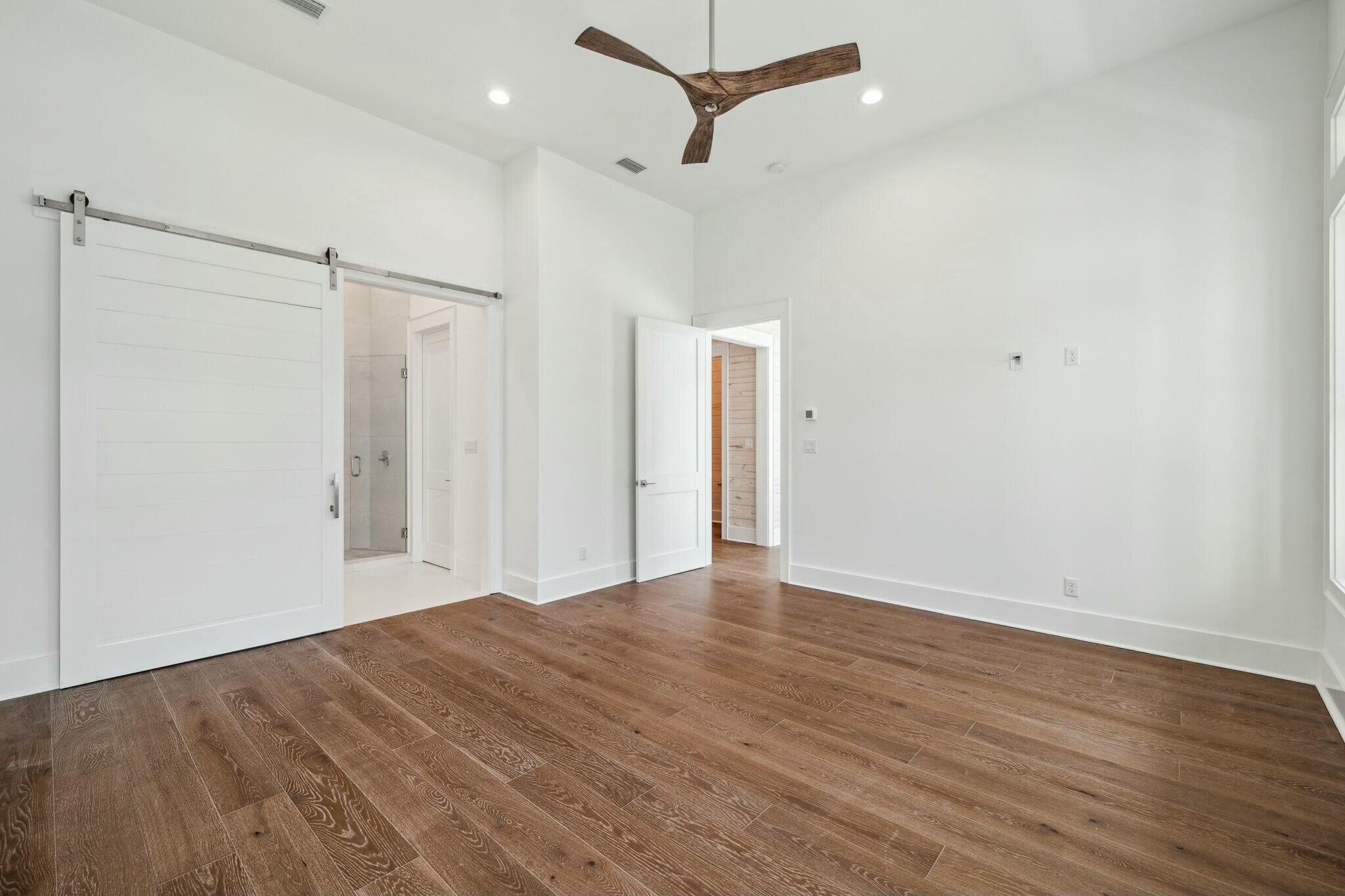 EASTERN LAKE S/D - Residential