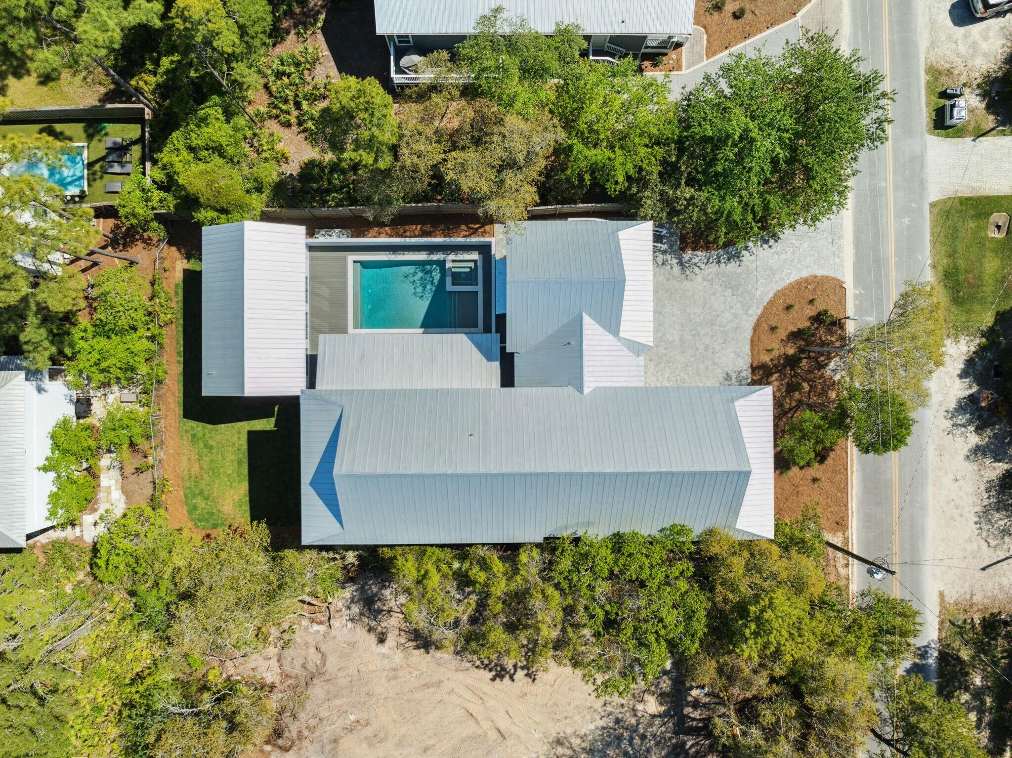 EASTERN LAKE S/D - Residential