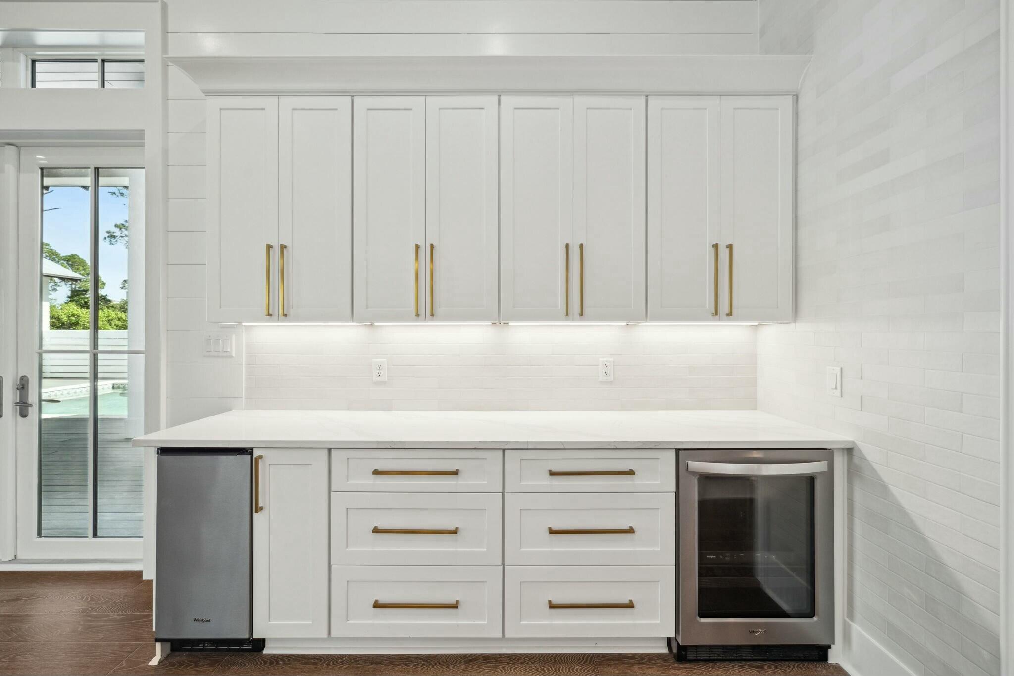 EASTERN LAKE S/D - Residential