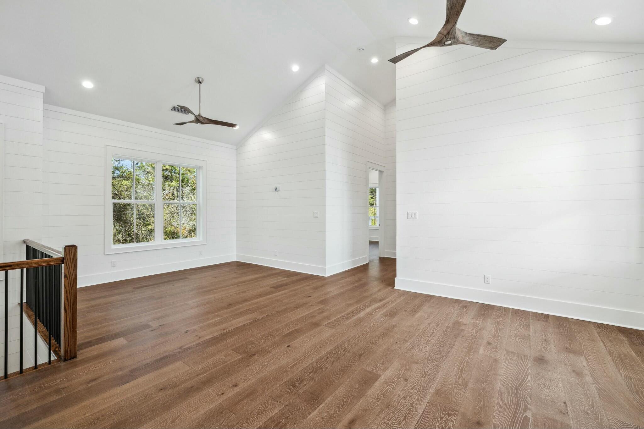 EASTERN LAKE S/D - Residential