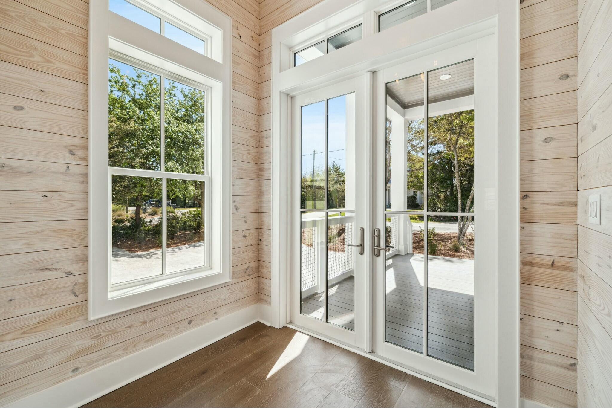 EASTERN LAKE S/D - Residential