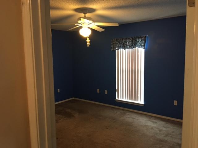 HUNTERS RUN S/D - Residential