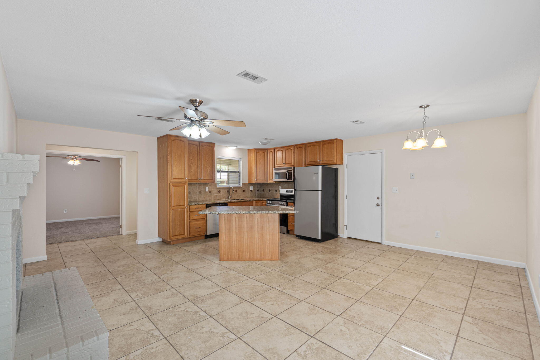 CIMARRON ESTATES - Residential Lease