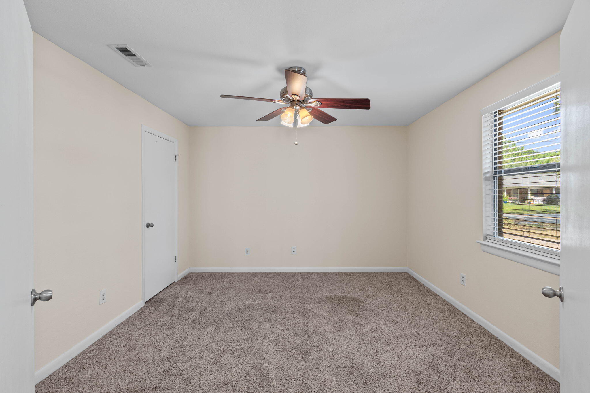 CIMARRON ESTATES - Residential Lease