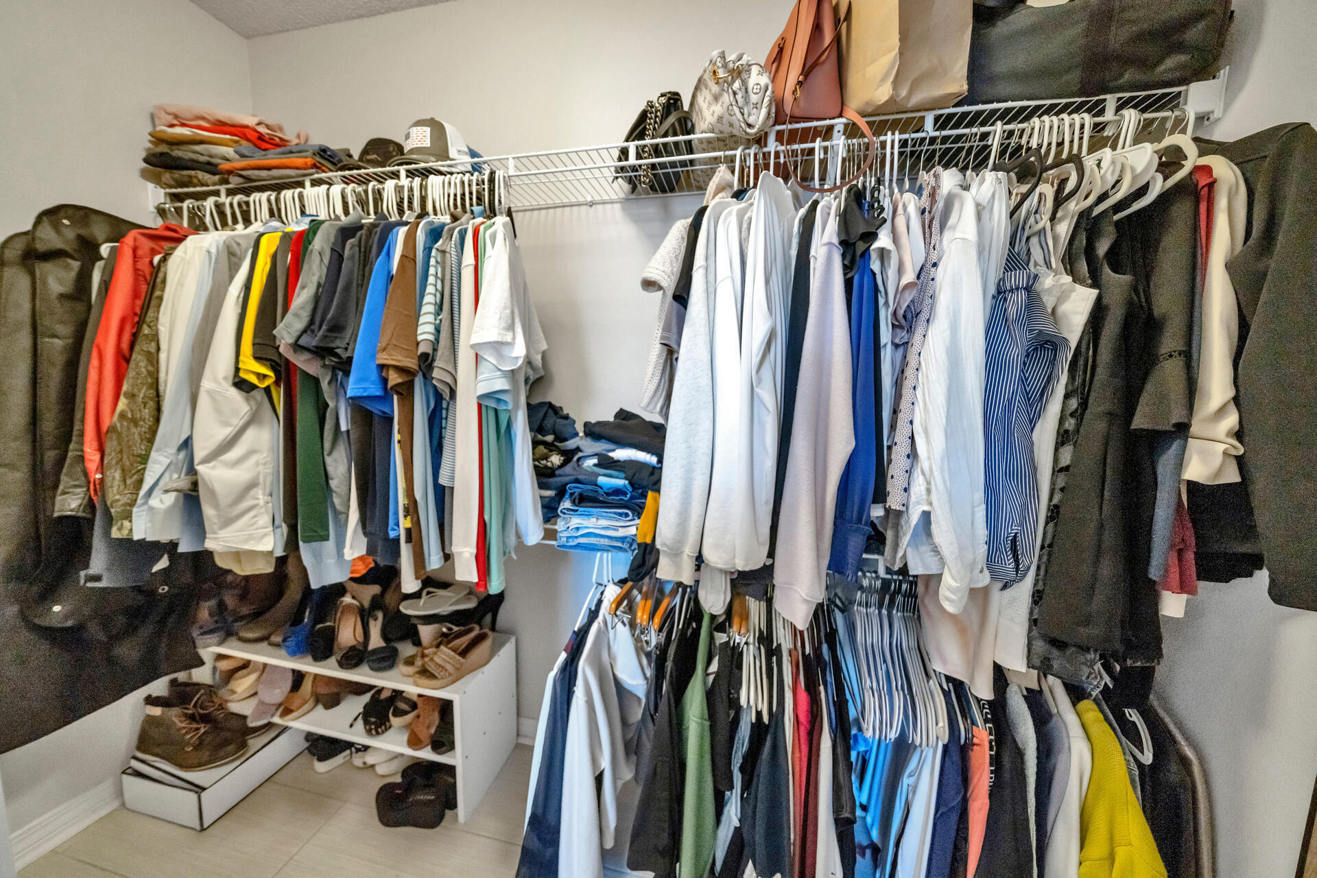 LIGHTHOUSE POINTE - Residential